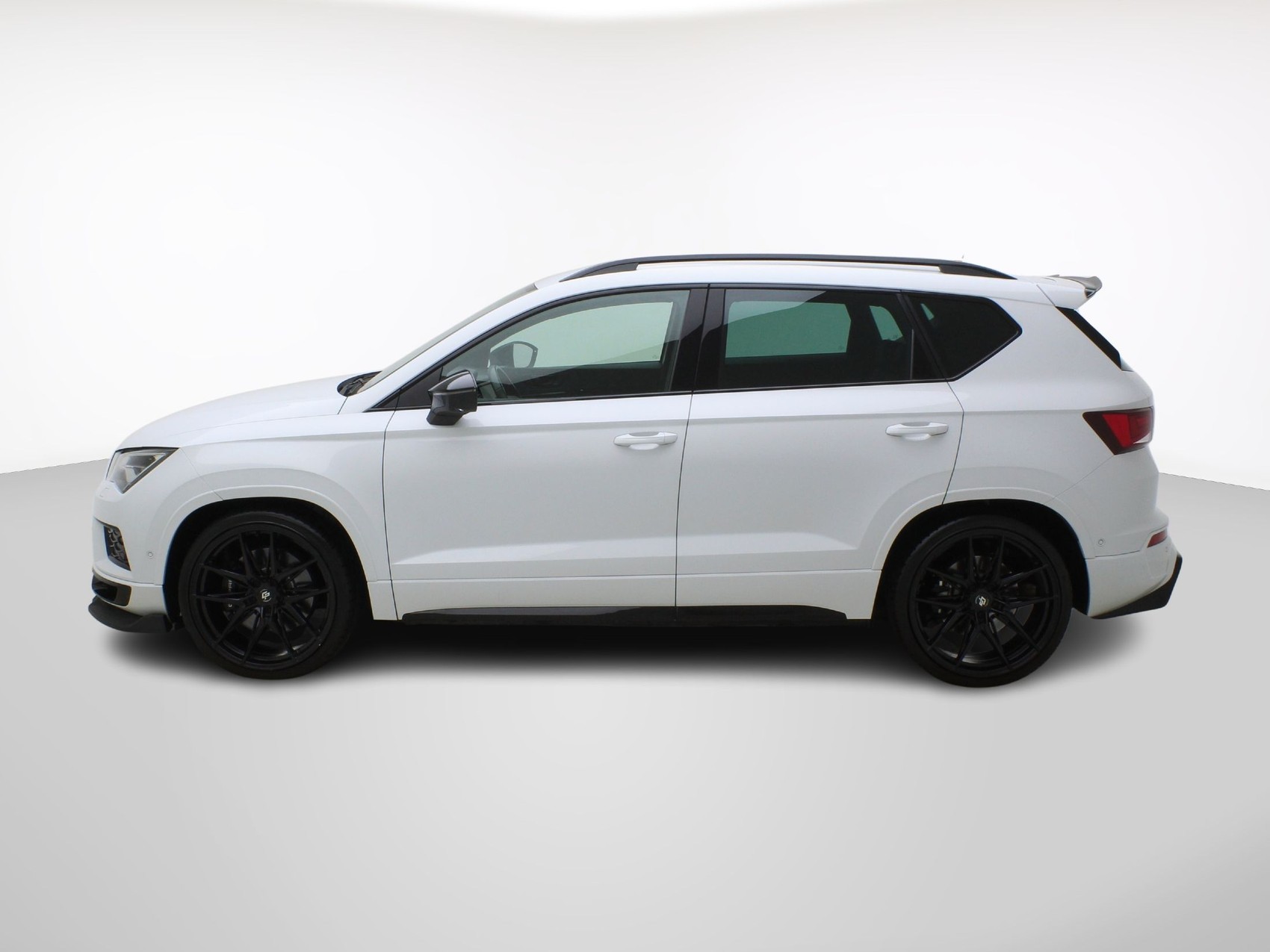 SEAT Cupra Ateca 2.0 TSI DSG 4Drive-image-2