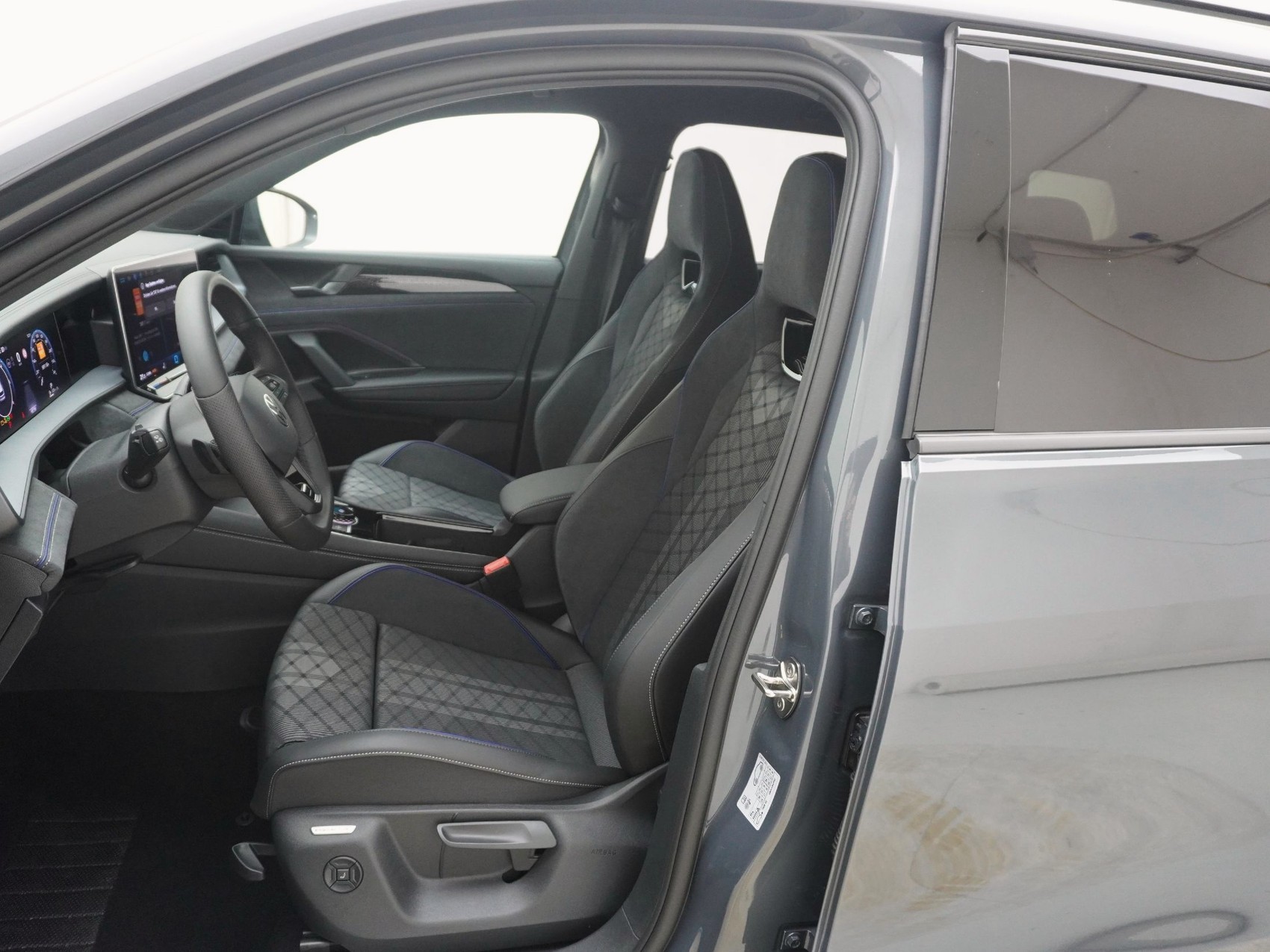 VW Tayron 2.0 TDI R-Line DSG 4motion-image-12