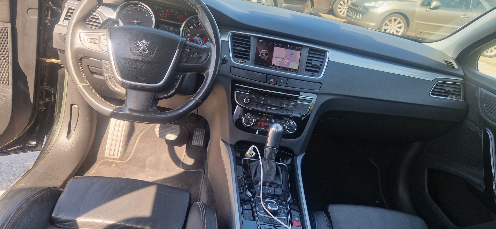 PEUGEOT 508 2.2 HDI GT Automatic-image-8