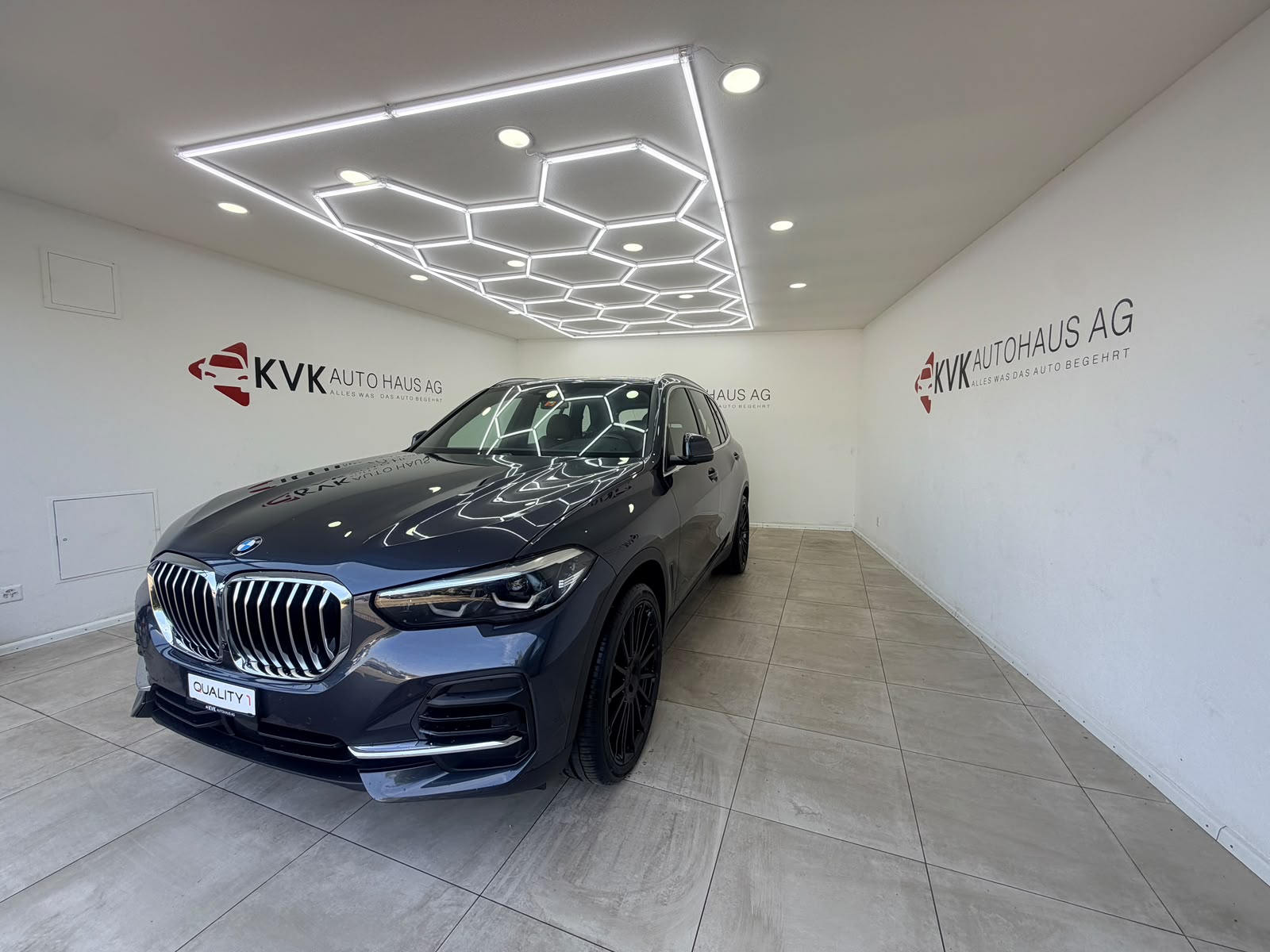 BMW X5 xDrive 25d M Sport Steptronic | 7-SITZER | GRATIS SERVICE | CH-FAHRZEUG | 22 Zoll AversusFelgen |-showroom-element-1
