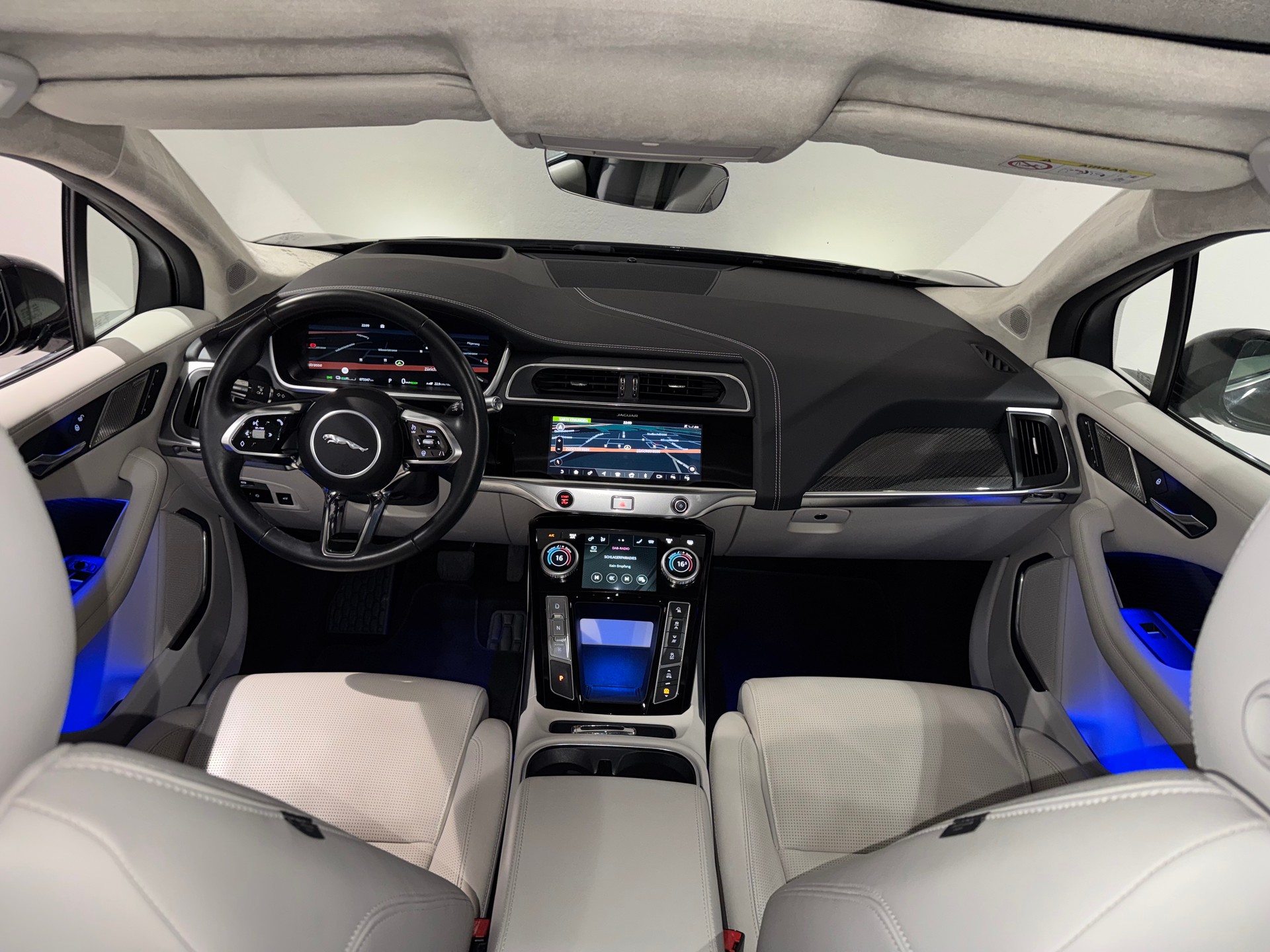 JAGUAR I-Pace EV400 HSE AWD I 1.HAND I Werksgarantie I-image-16