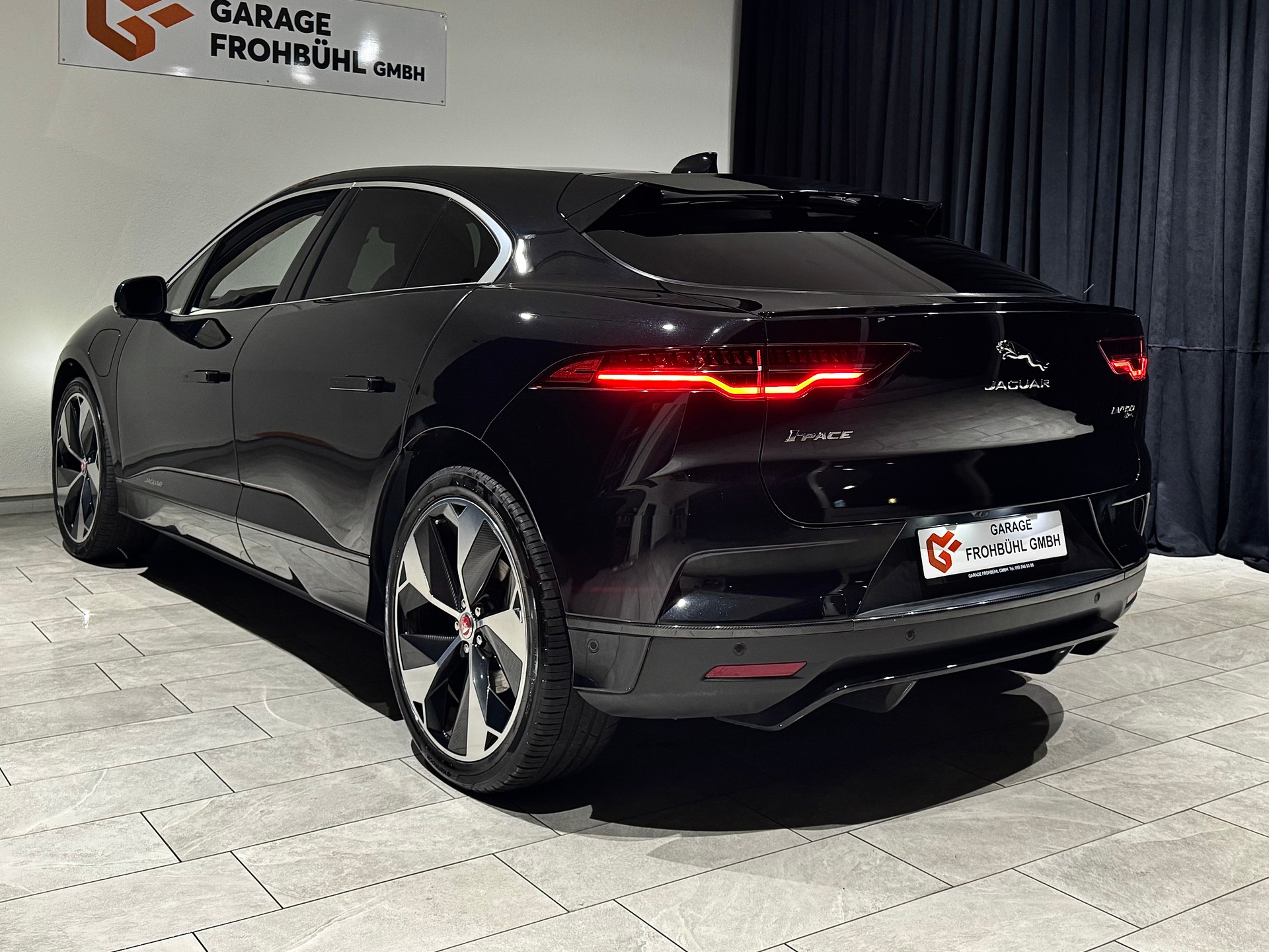 JAGUAR I-Pace EV400 HSE AWD I 1.HAND I Werksgarantie I-image-6