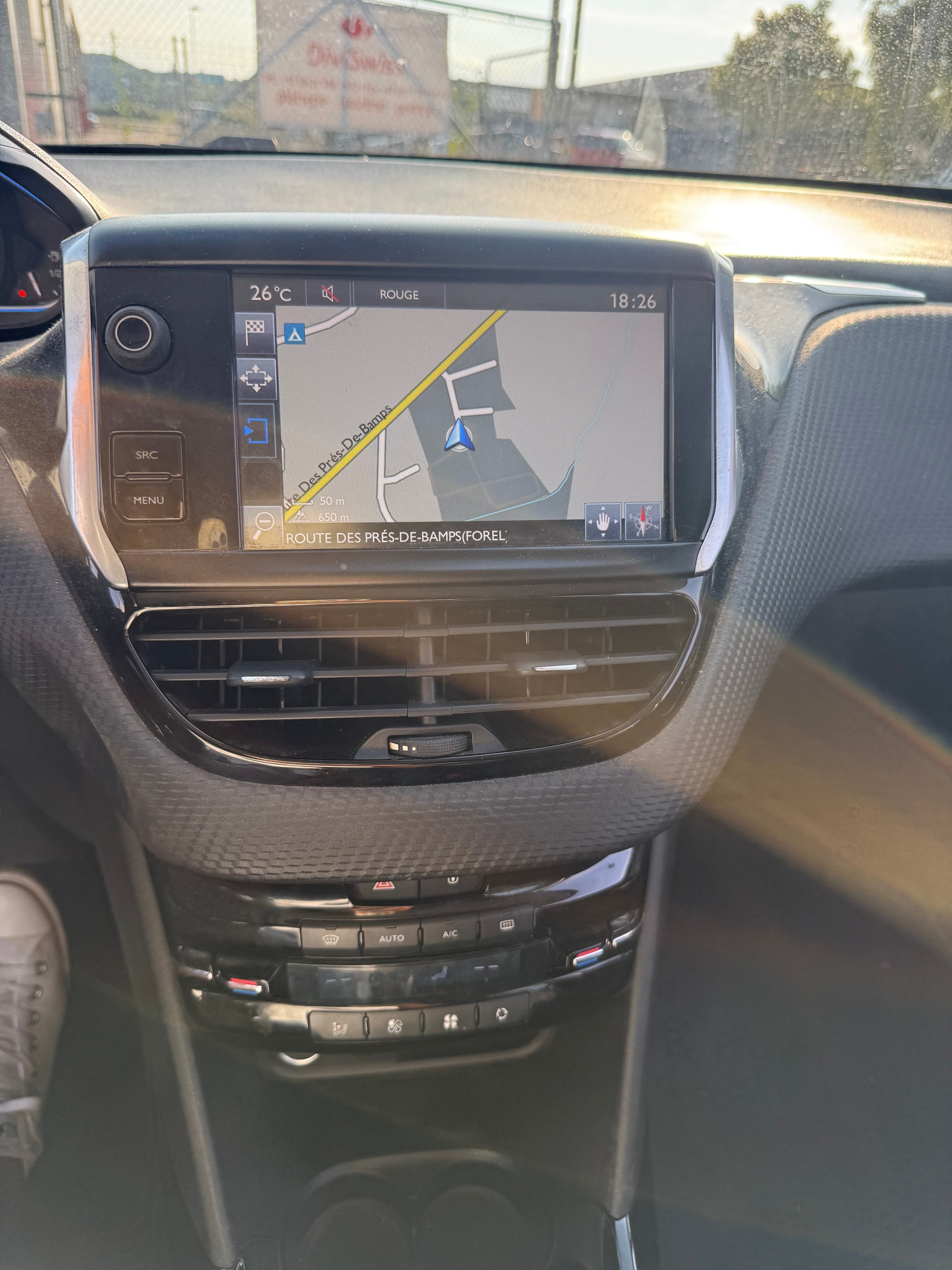 PEUGEOT 2008 1.2 PureTech Active-image-12