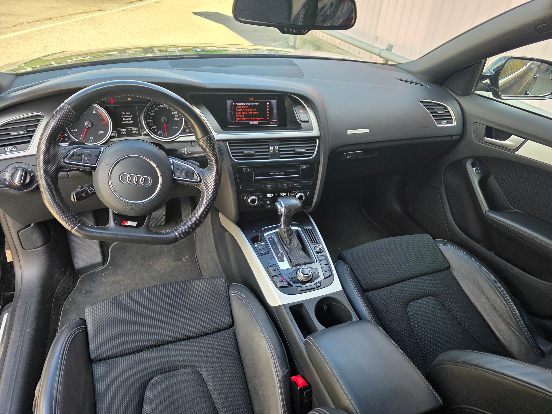 AUDI A5 Sportback 2.0 TFSI quattro-image-13