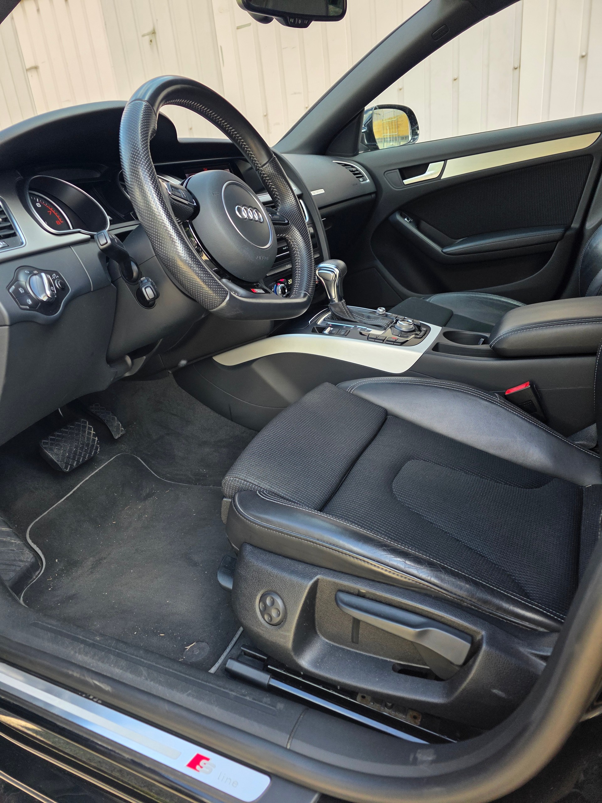 AUDI A5 Sportback 2.0 TFSI quattro-image-12