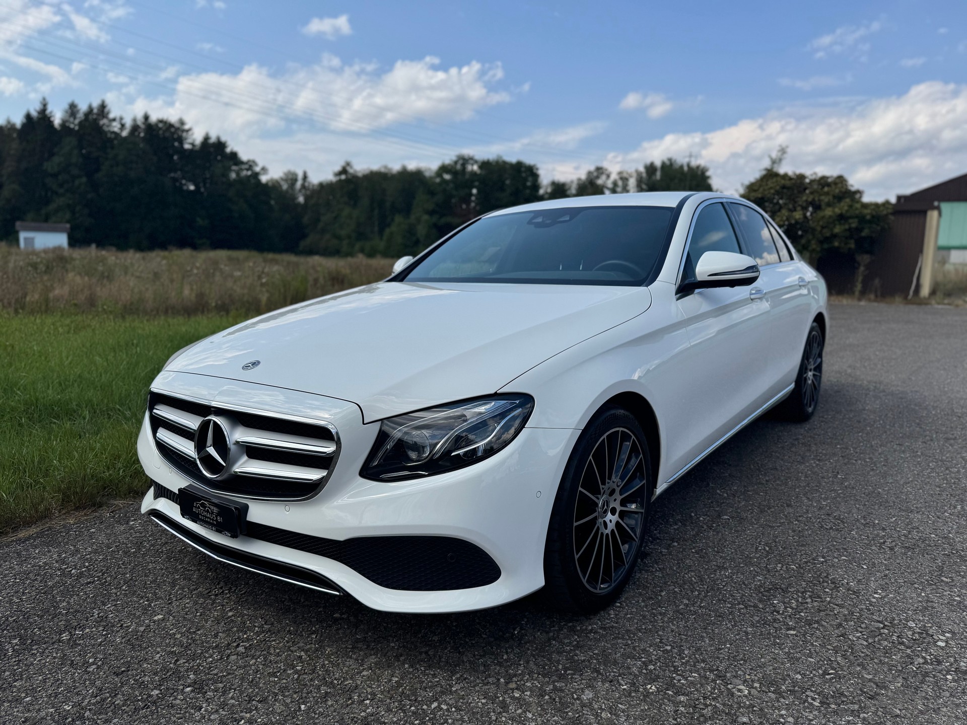 MERCEDES-BENZ E 200 Avantgarde 4Matic 9G-Tronic / ab MFK bei Verkauf-image-2