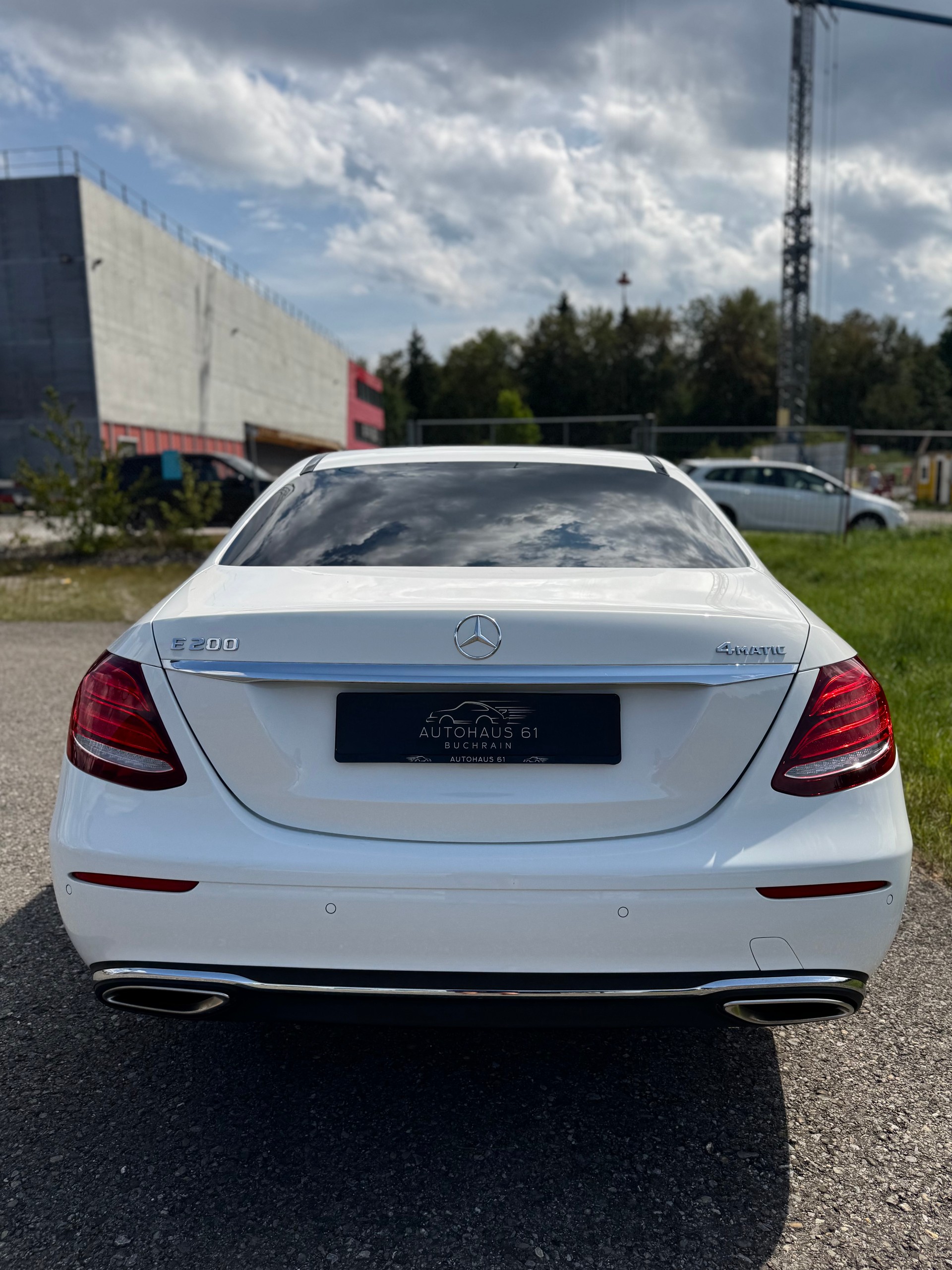 MERCEDES-BENZ E 200 Avantgarde 4Matic 9G-Tronic / ab MFK bei Verkauf-image-6