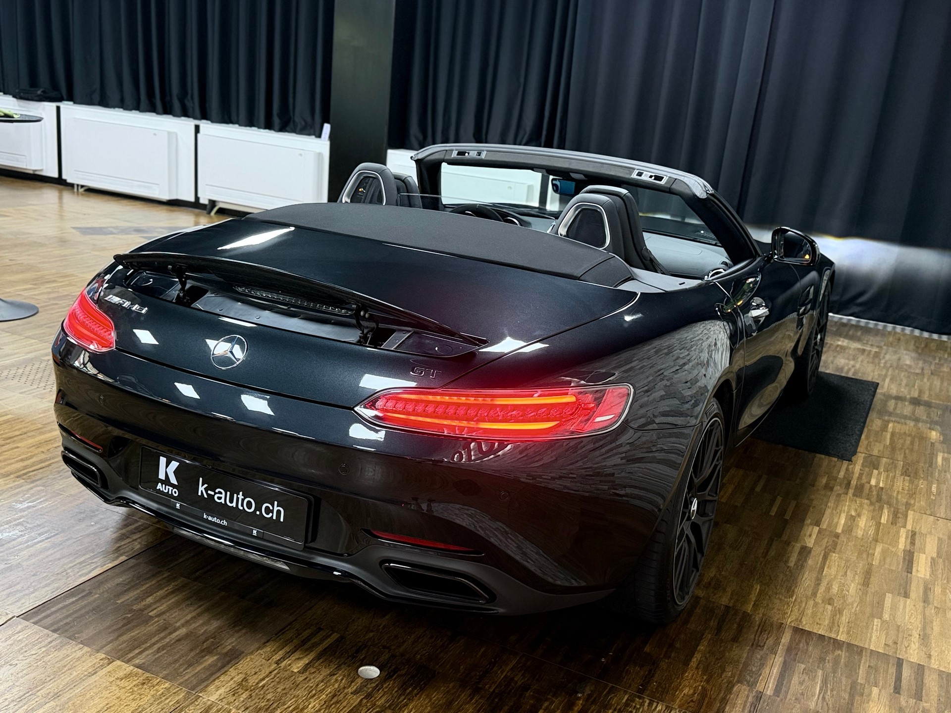 MERCEDES-BENZ AMG GT Roadster Speedshift DCT-image-8