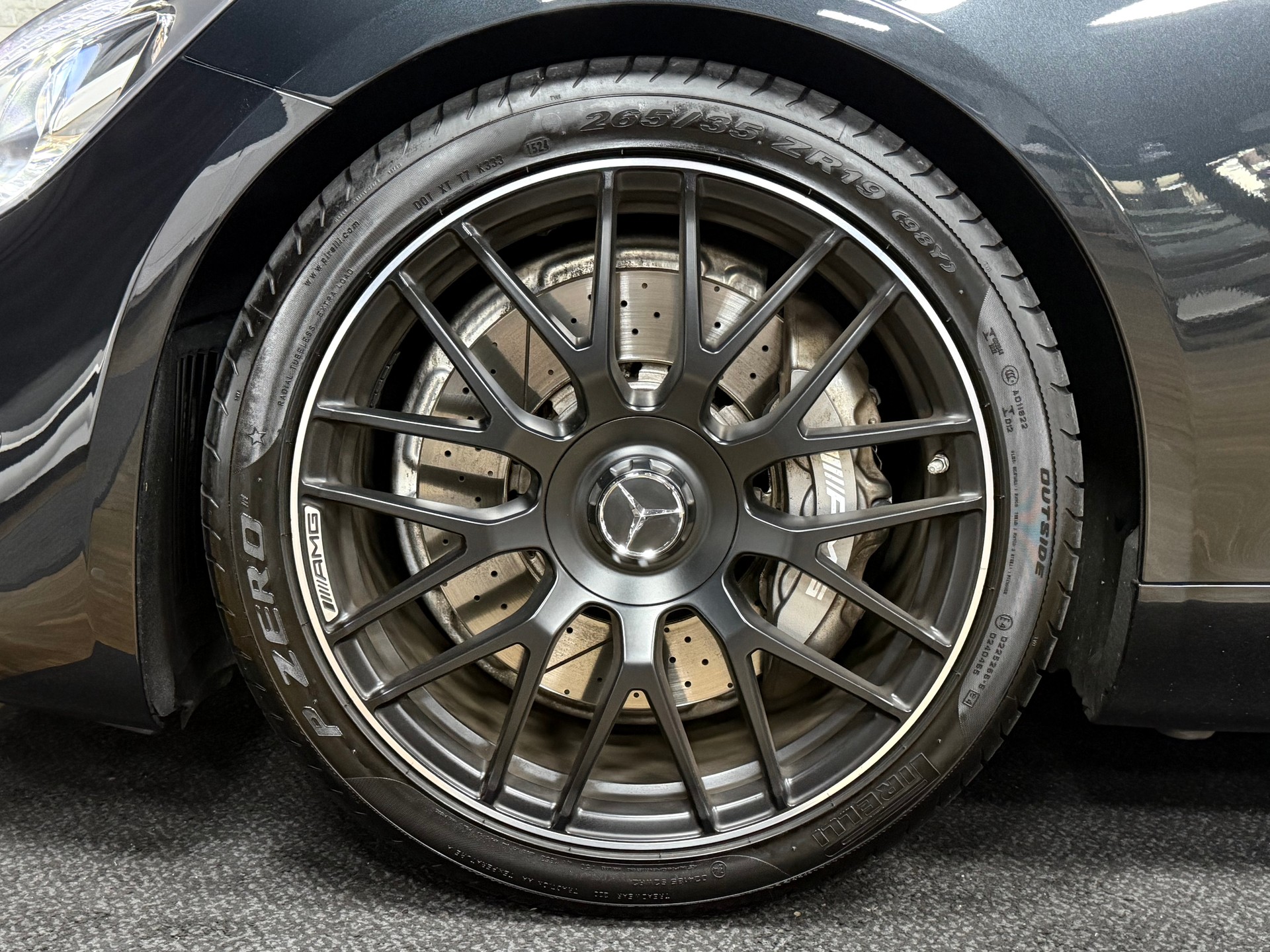 MERCEDES-BENZ AMG GT Roadster Speedshift DCT-image-30
