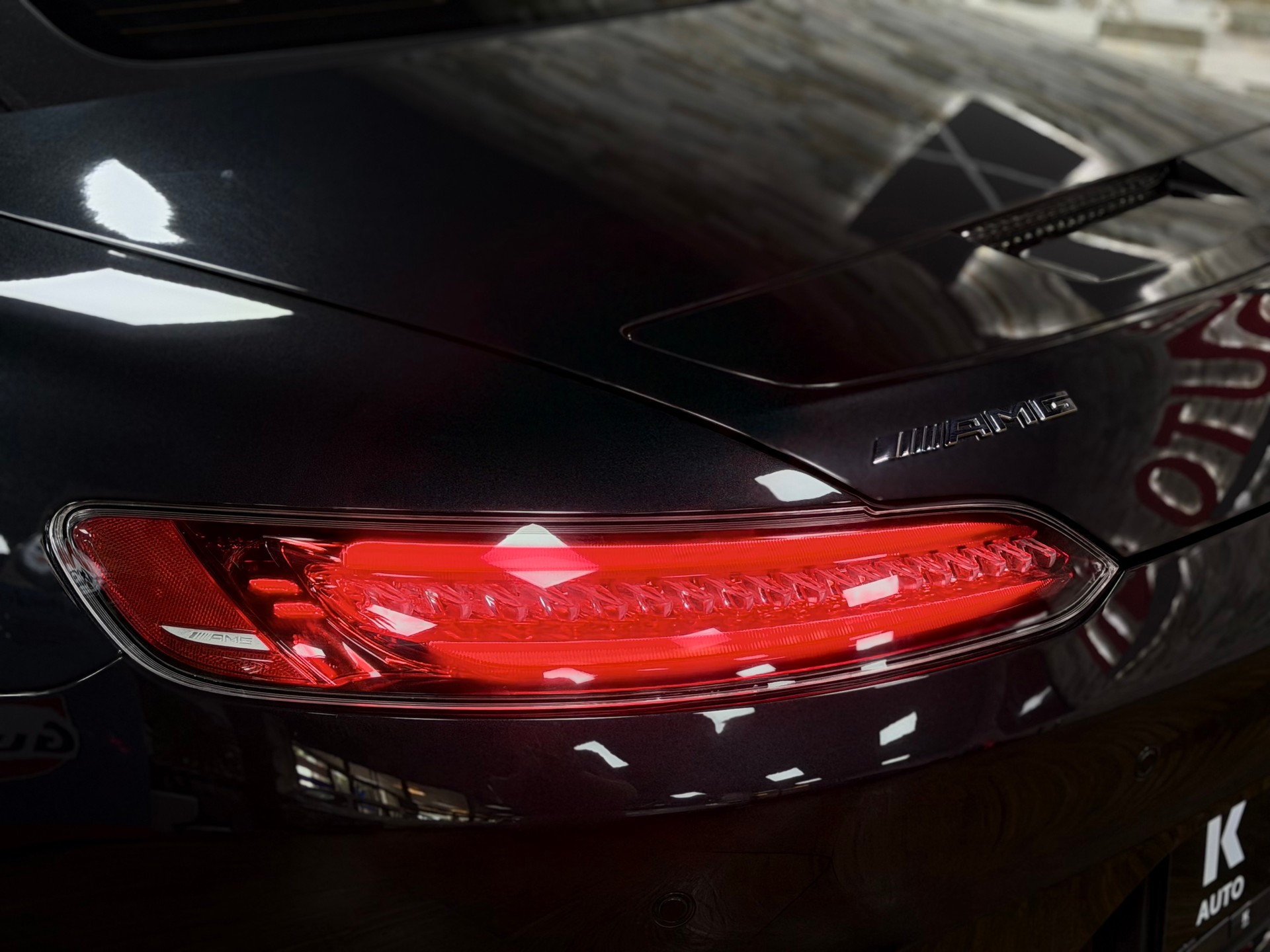 MERCEDES-BENZ AMG GT Roadster Speedshift DCT-image-14