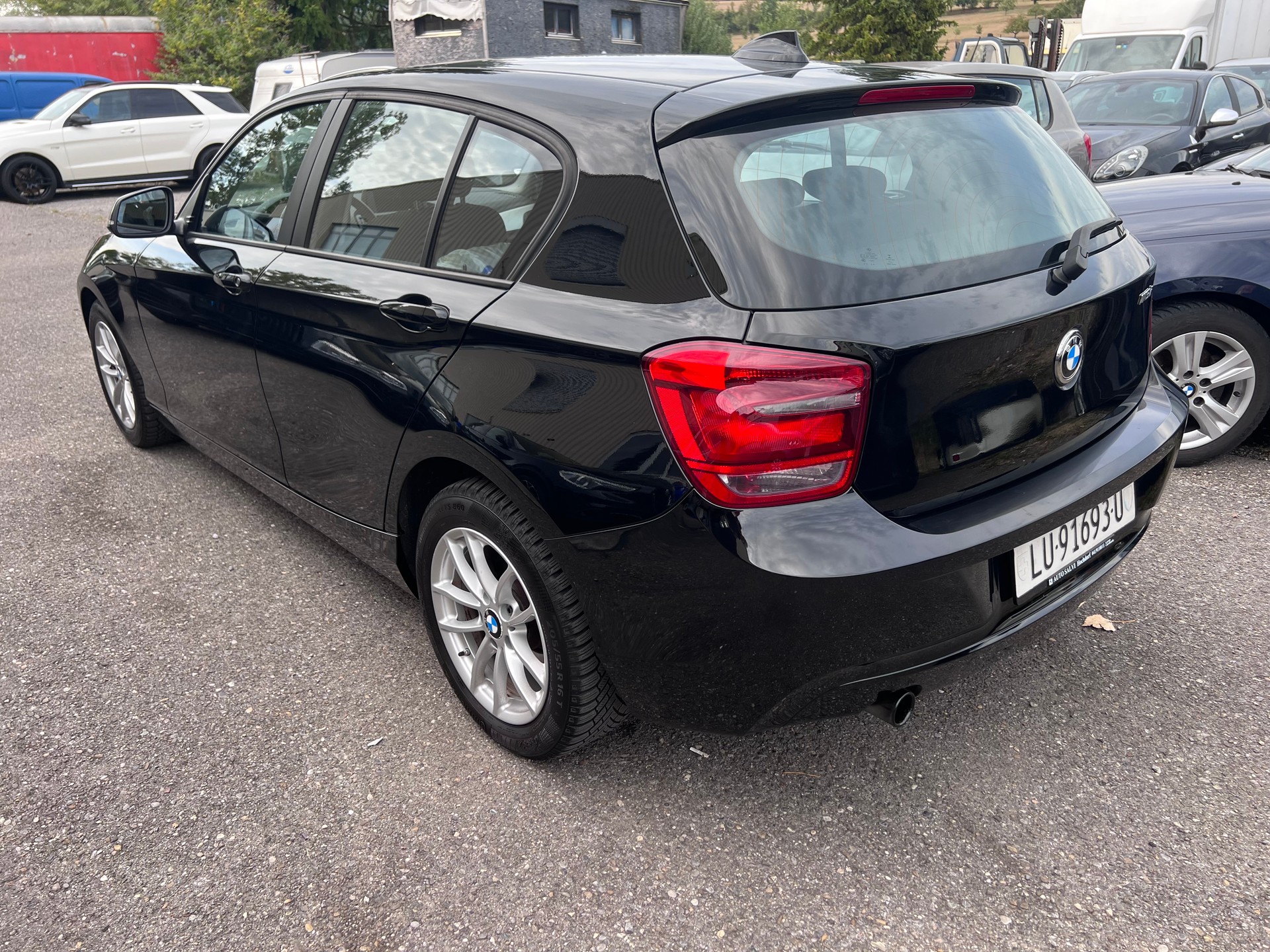 BMW 116i Urban Line-image-3
