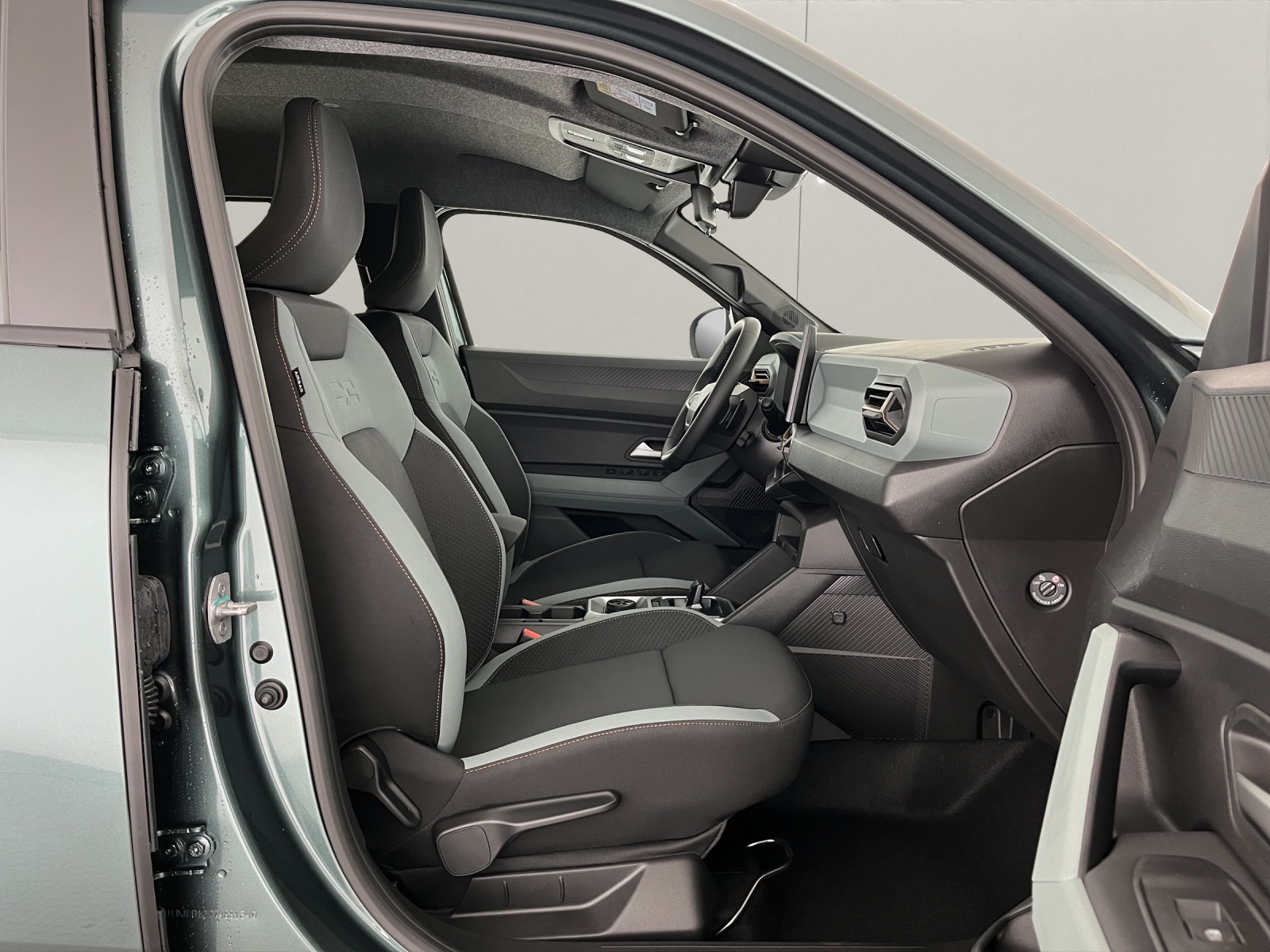 DACIA Sandero 1.0 TCe 110 Stepway Extreme-image-15