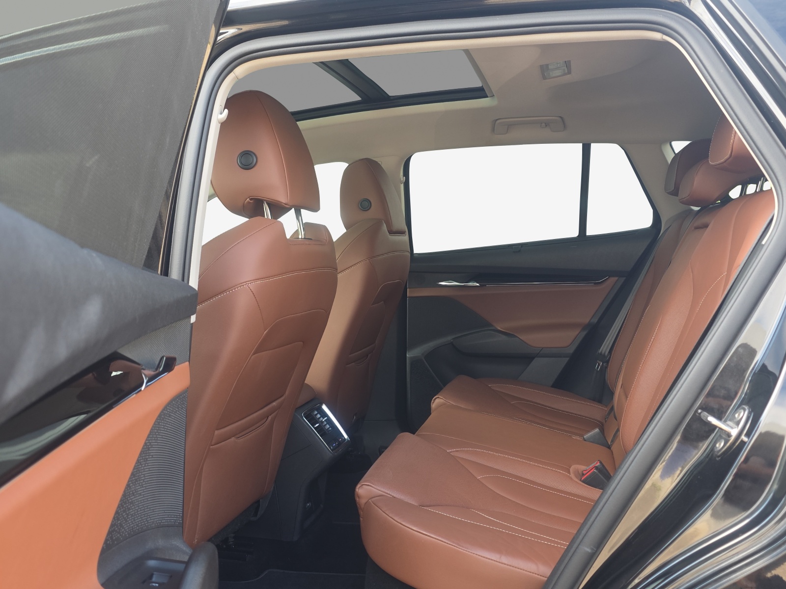 SKODA Enyaq iV 80 Ultra-image-11