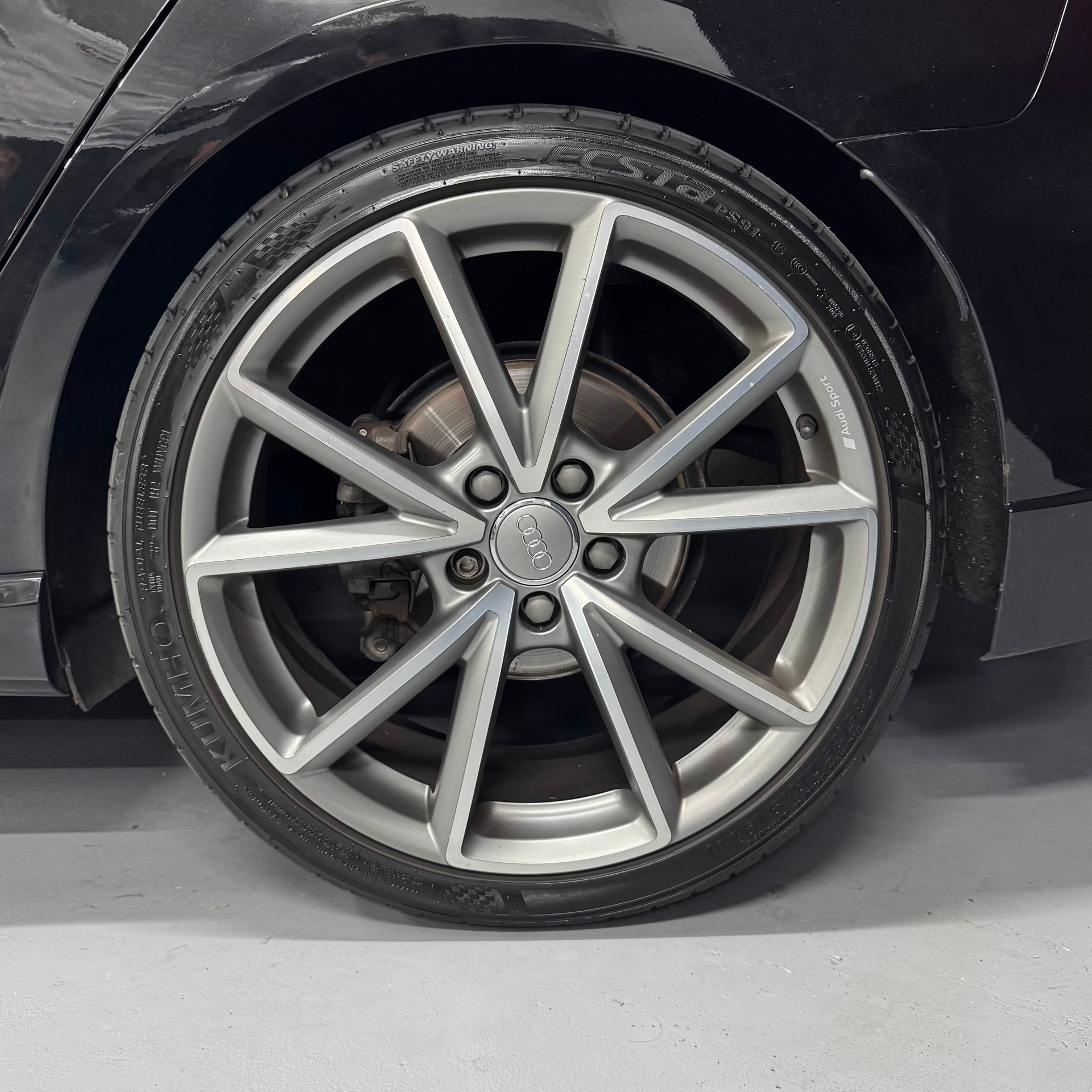 AUDI A3 Sportback S-Line 2.0 TDI Design S-tronic quattro-image-5