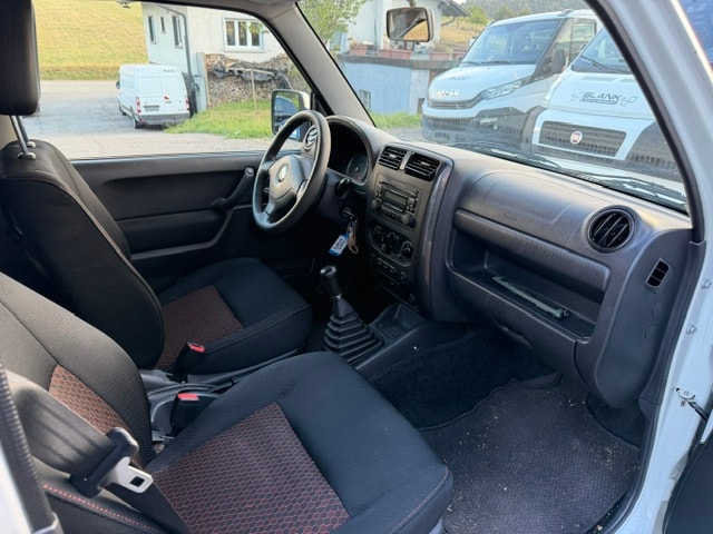 SUZUKI Jimny 1.3-image-4