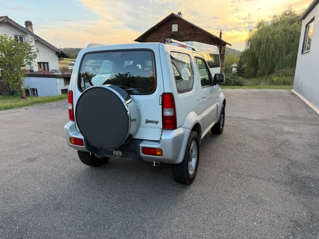 SUZUKI Jimny 1.3-image-3