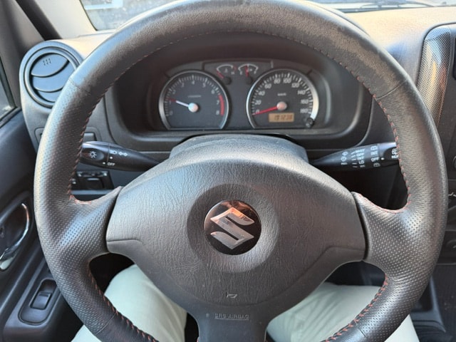 SUZUKI Jimny 1.3-image-6