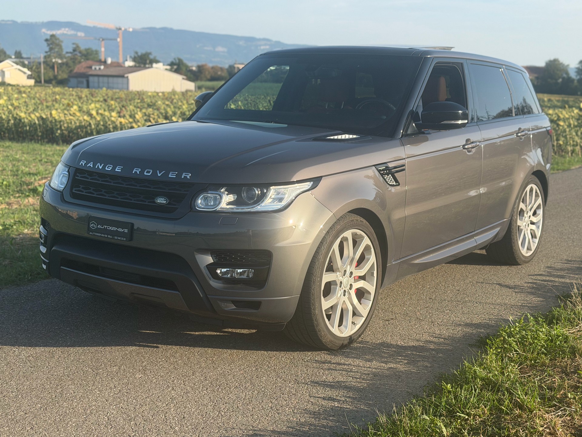 LAND ROVER Range Rover Sport 3.0 SDV6 HSE Dynamic Automatic-image-7