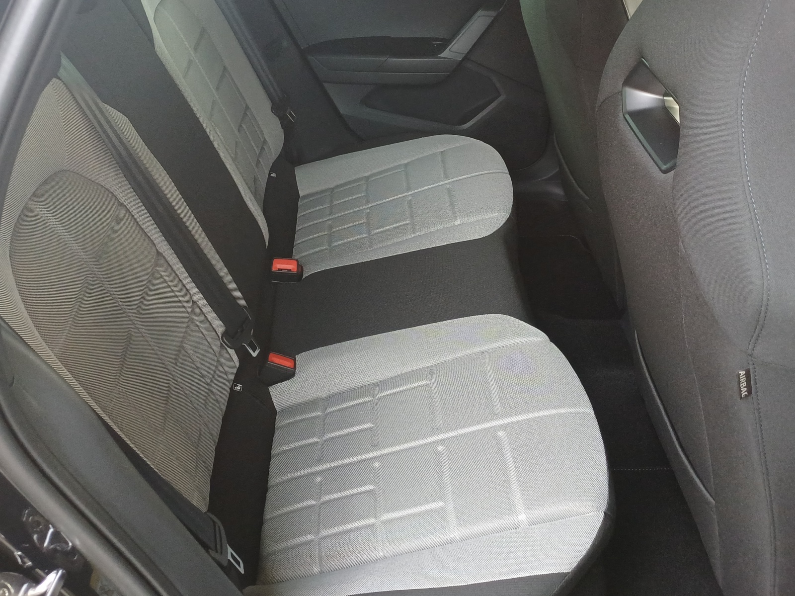 SEAT SEAT Ibiza MOVE FR 1.0TSI 116PS 7-Gang DSG-image-11