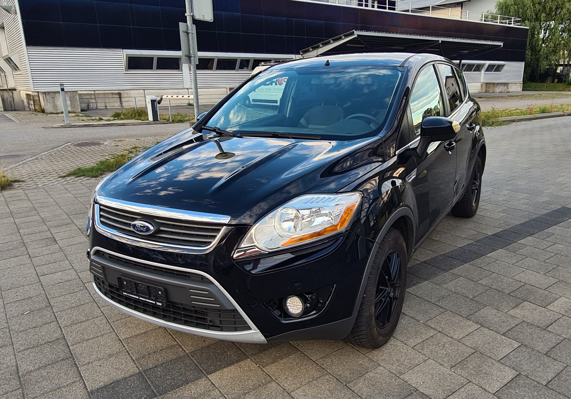 FORD Kuga 2.0 TDCi Titanium 4WD-image-8