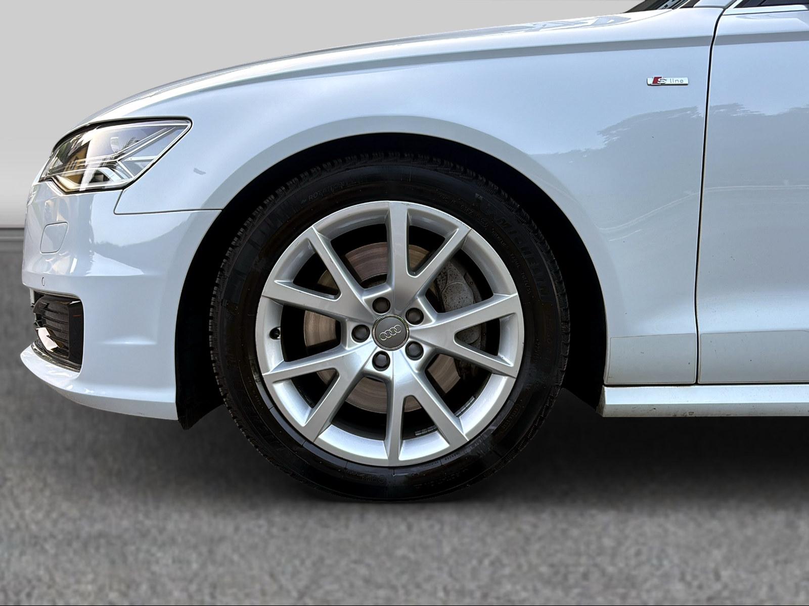 AUDI A6 Avant 3.0 TDI V6 S-tronic-showroom-element-3