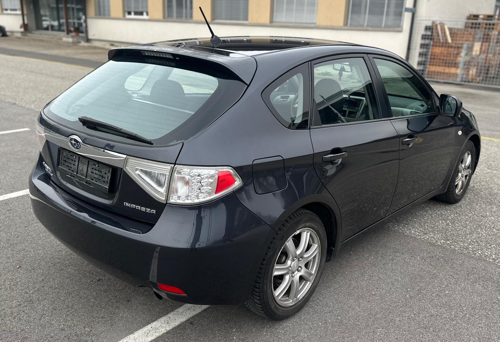 SUBARU Impreza 2.0R Swiss Automatic-image-3
