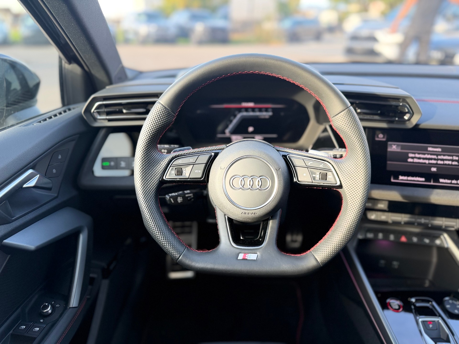 AUDI S3 Sportback TFSI quattro S-tronic-image-16