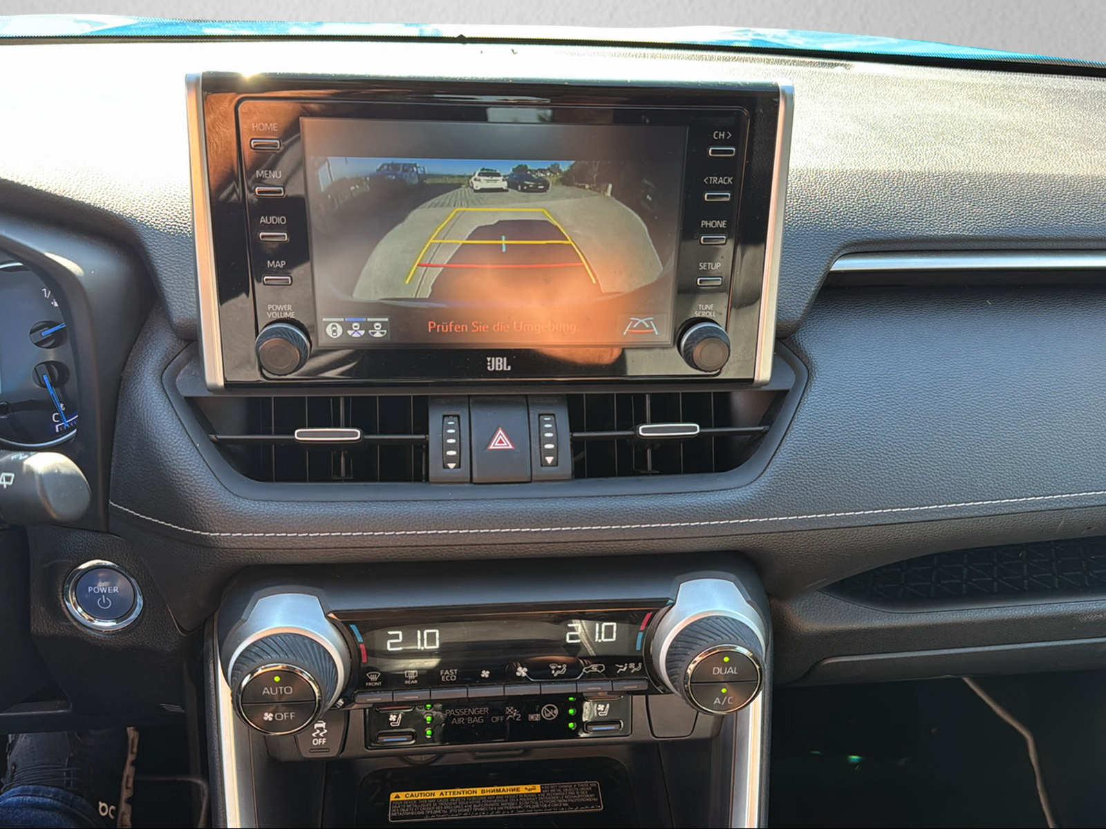 TOYOTA RAV4 2.5 HEV Premium-image-4