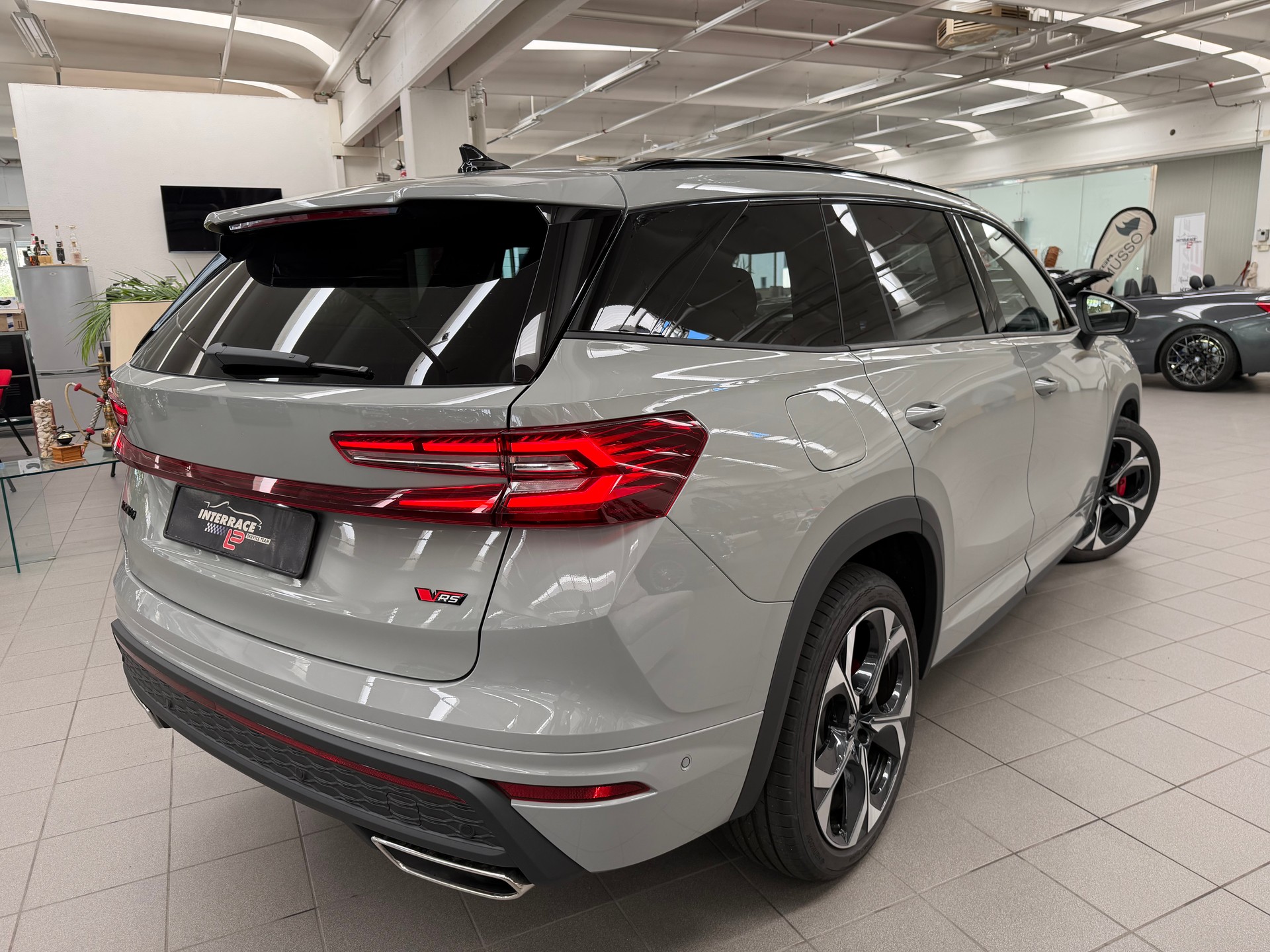 SKODA Kodiaq 2.0 TSI RS 4x4-image-3