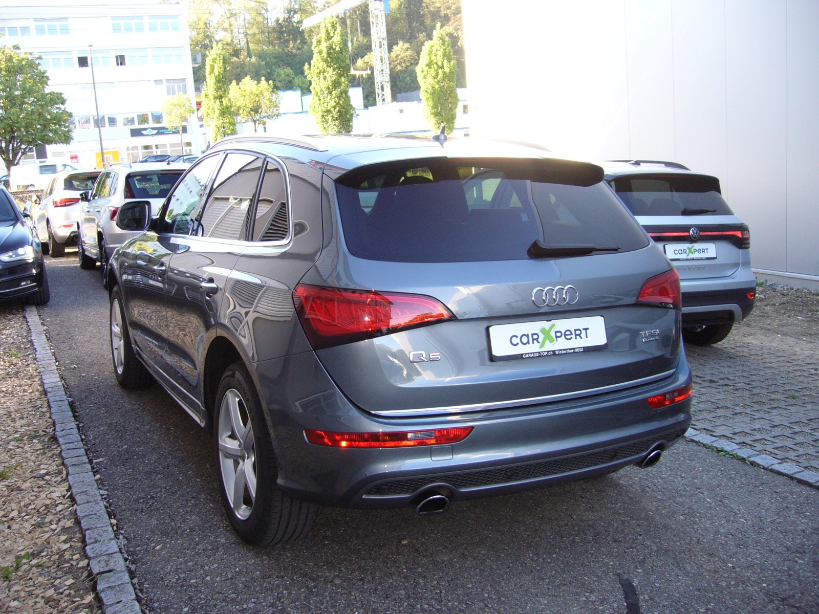 AUDI Q5 2.0 TFSI quattro-image-3