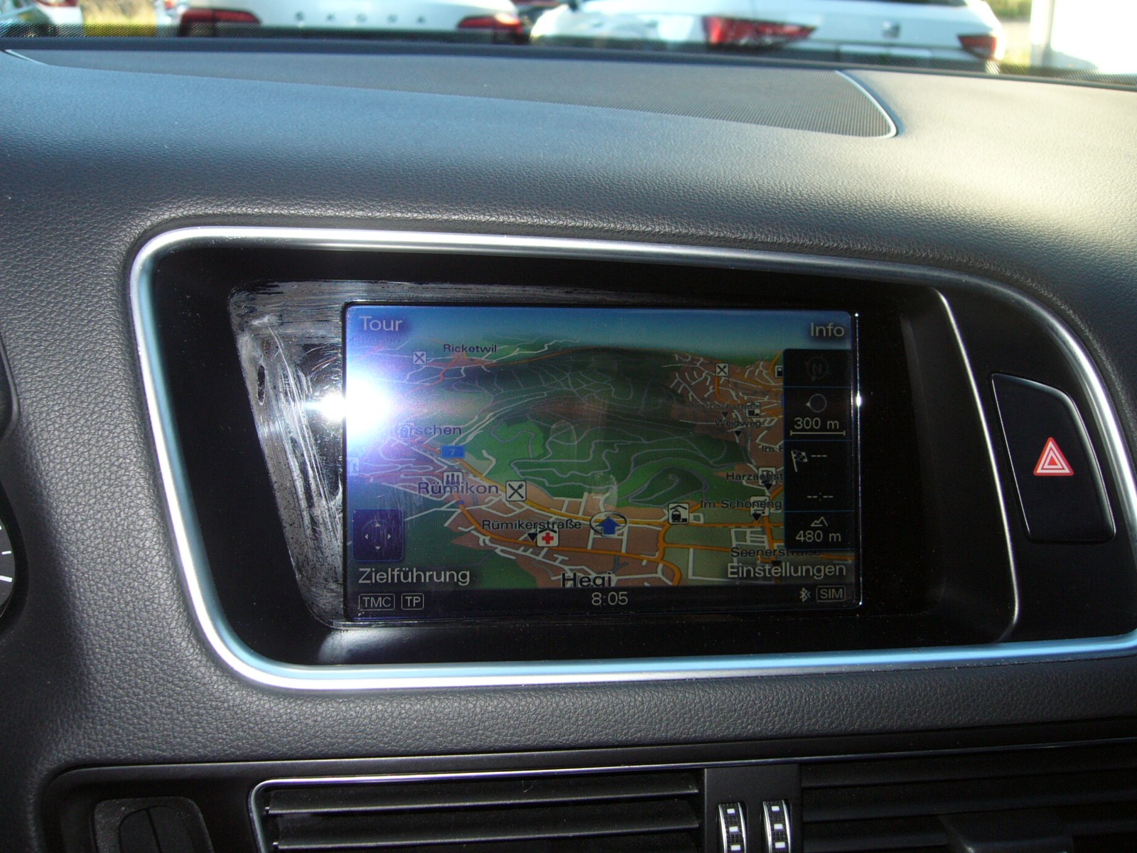 AUDI Q5 2.0 TFSI quattro-image-5