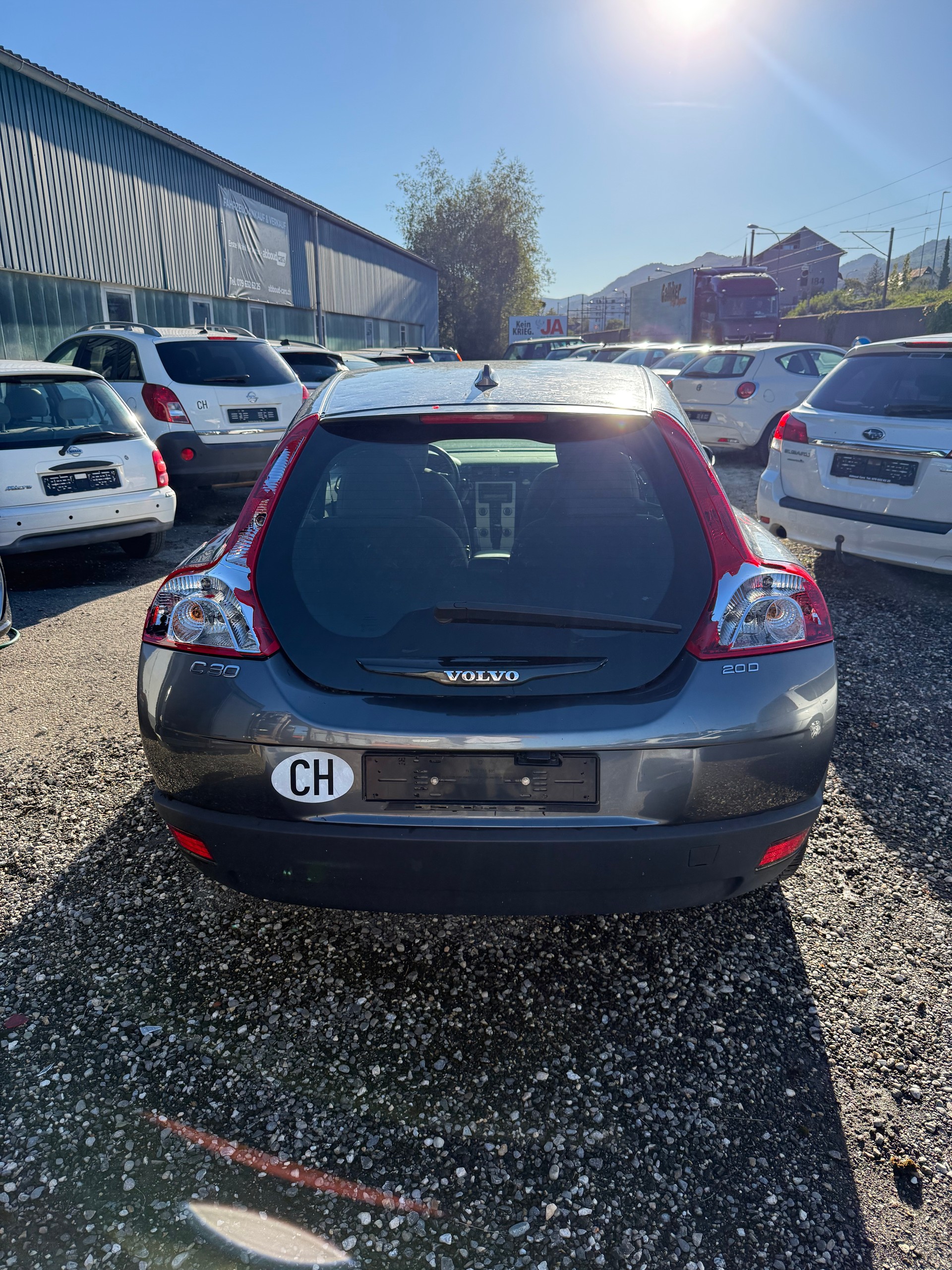VOLVO C30 2.0D-image-4