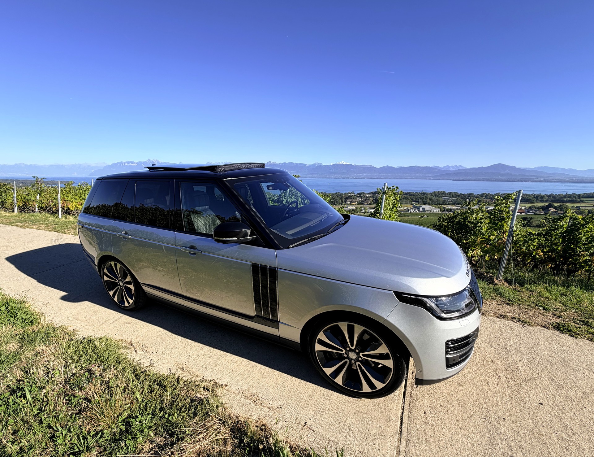 LAND ROVER Range Rover 5.0 V8 S/C SV AB Dynamic Automatic-image-4