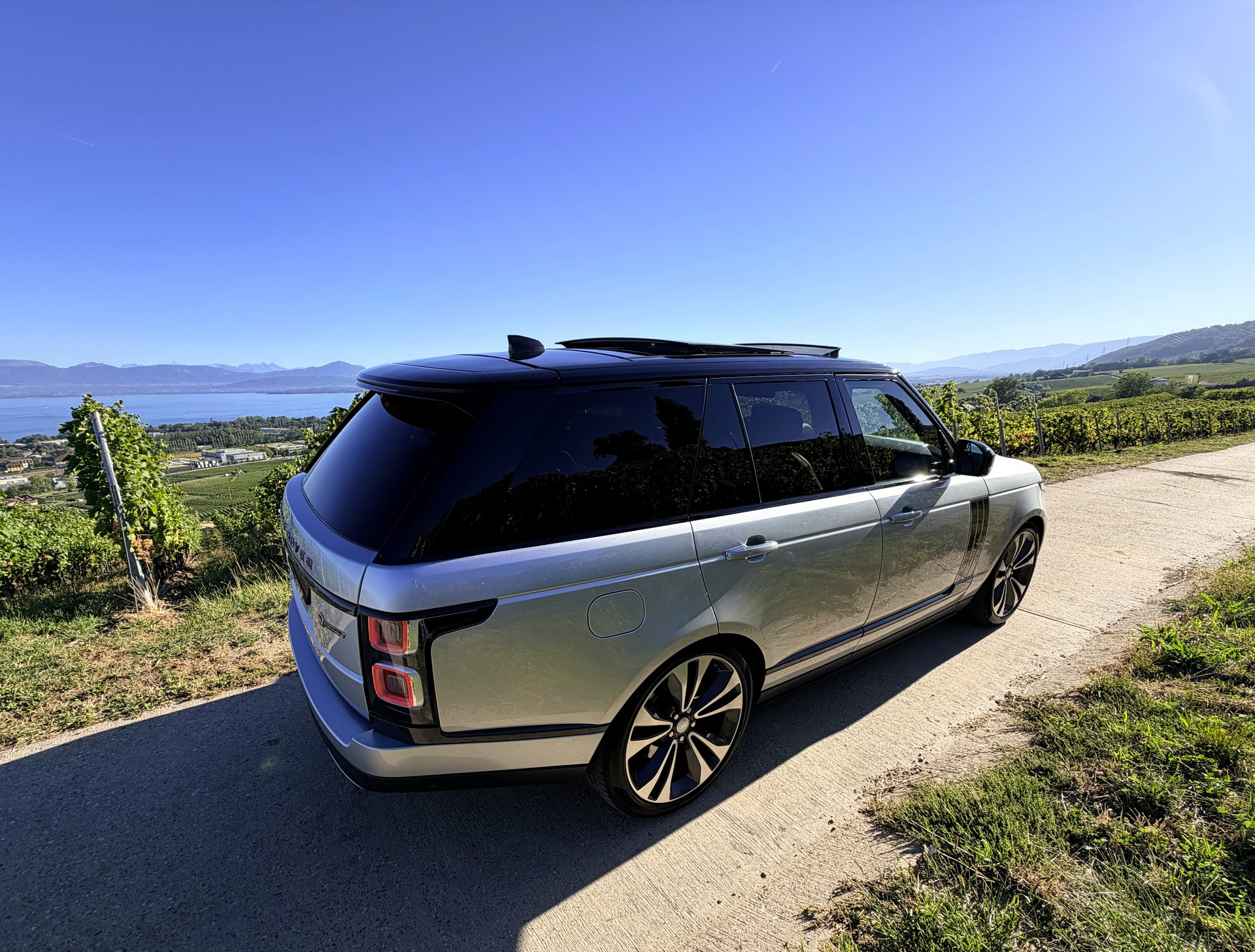 LAND ROVER Range Rover 5.0 V8 S/C SV AB Dynamic Automatic-image-6