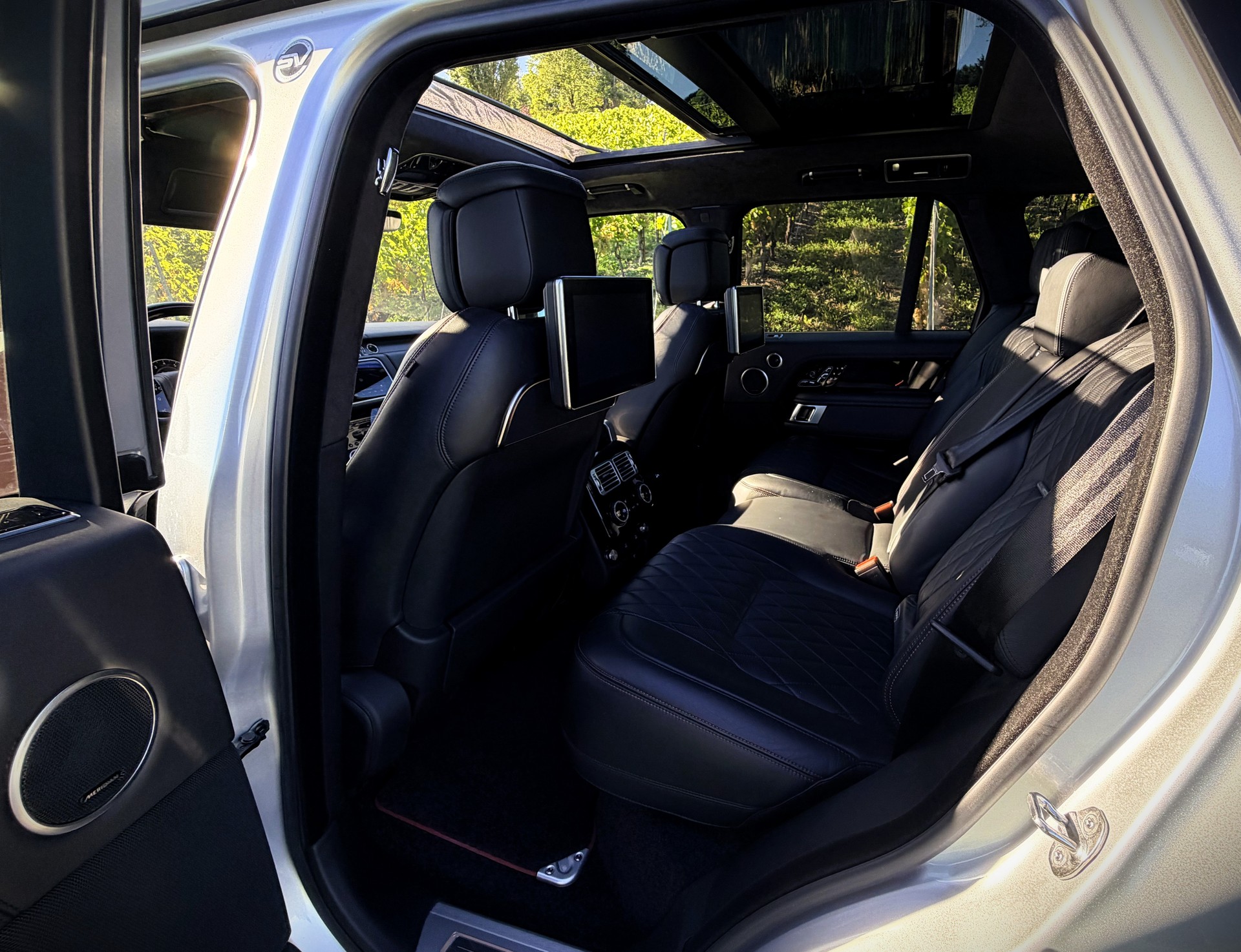 LAND ROVER Range Rover 5.0 V8 S/C SV AB Dynamic Automatic-image-14