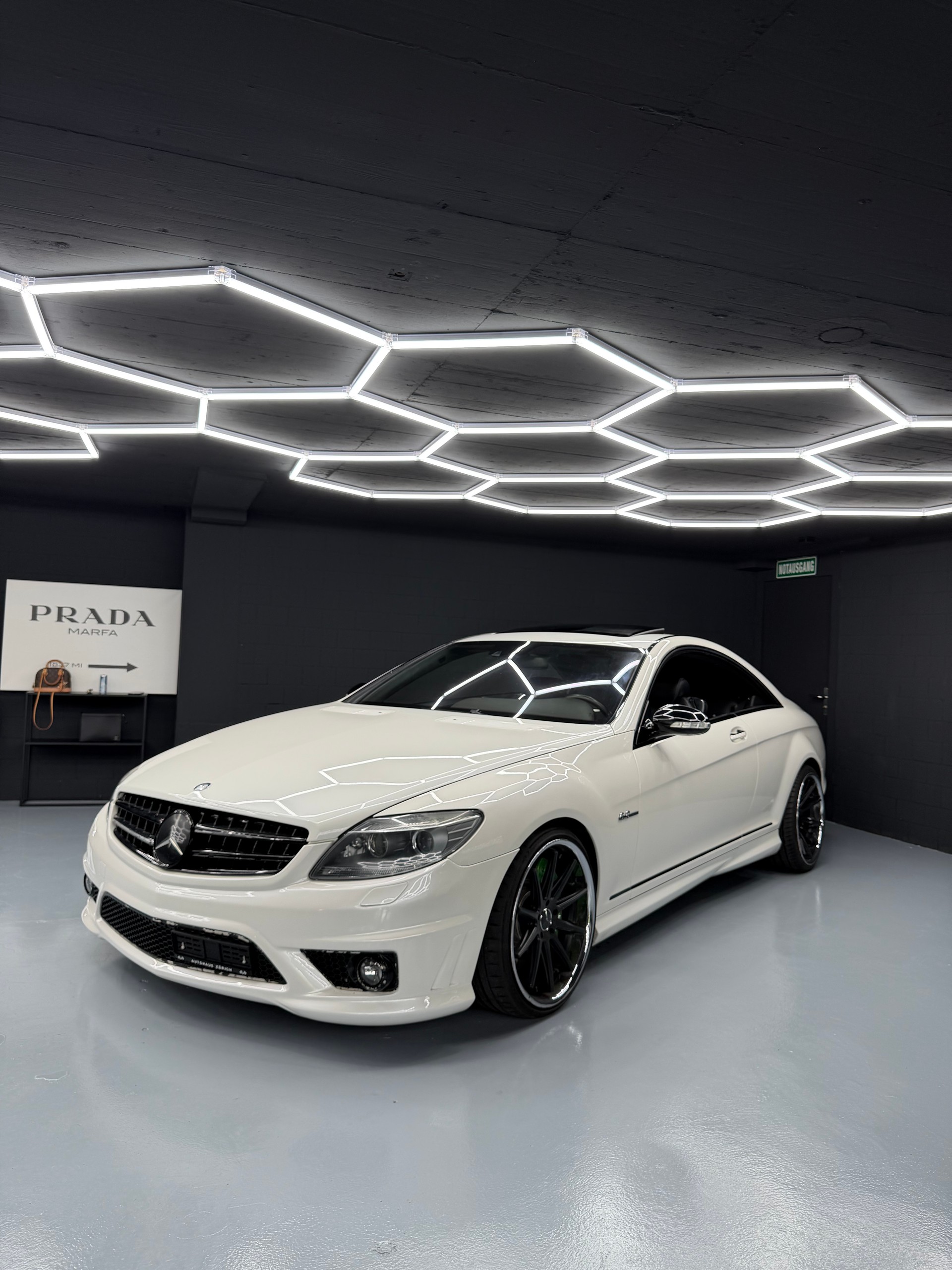 MERCEDES-BENZ CL 63 AMG 7G-Tronic-image-0