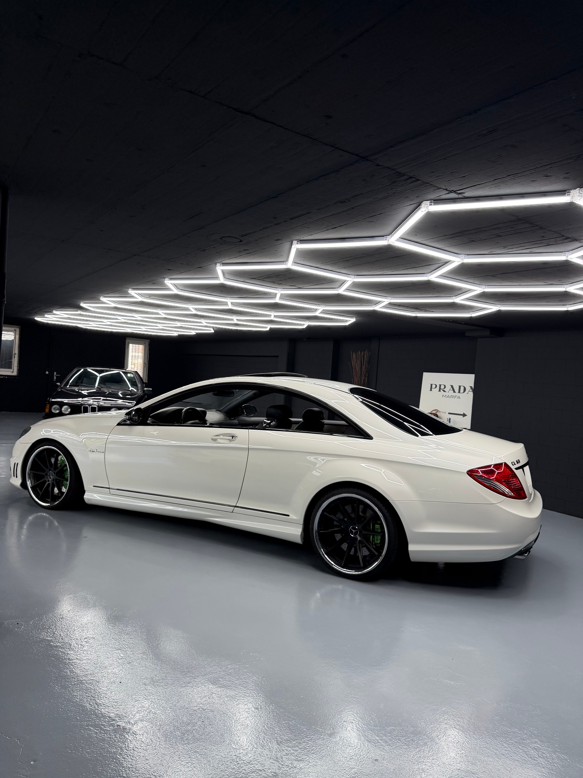 MERCEDES-BENZ CL 63 AMG 7G-Tronic-image-9