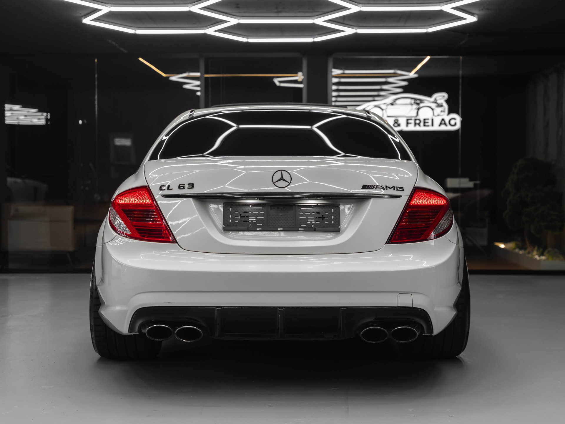 MERCEDES-BENZ CL 63 AMG 7G-Tronic-image-7
