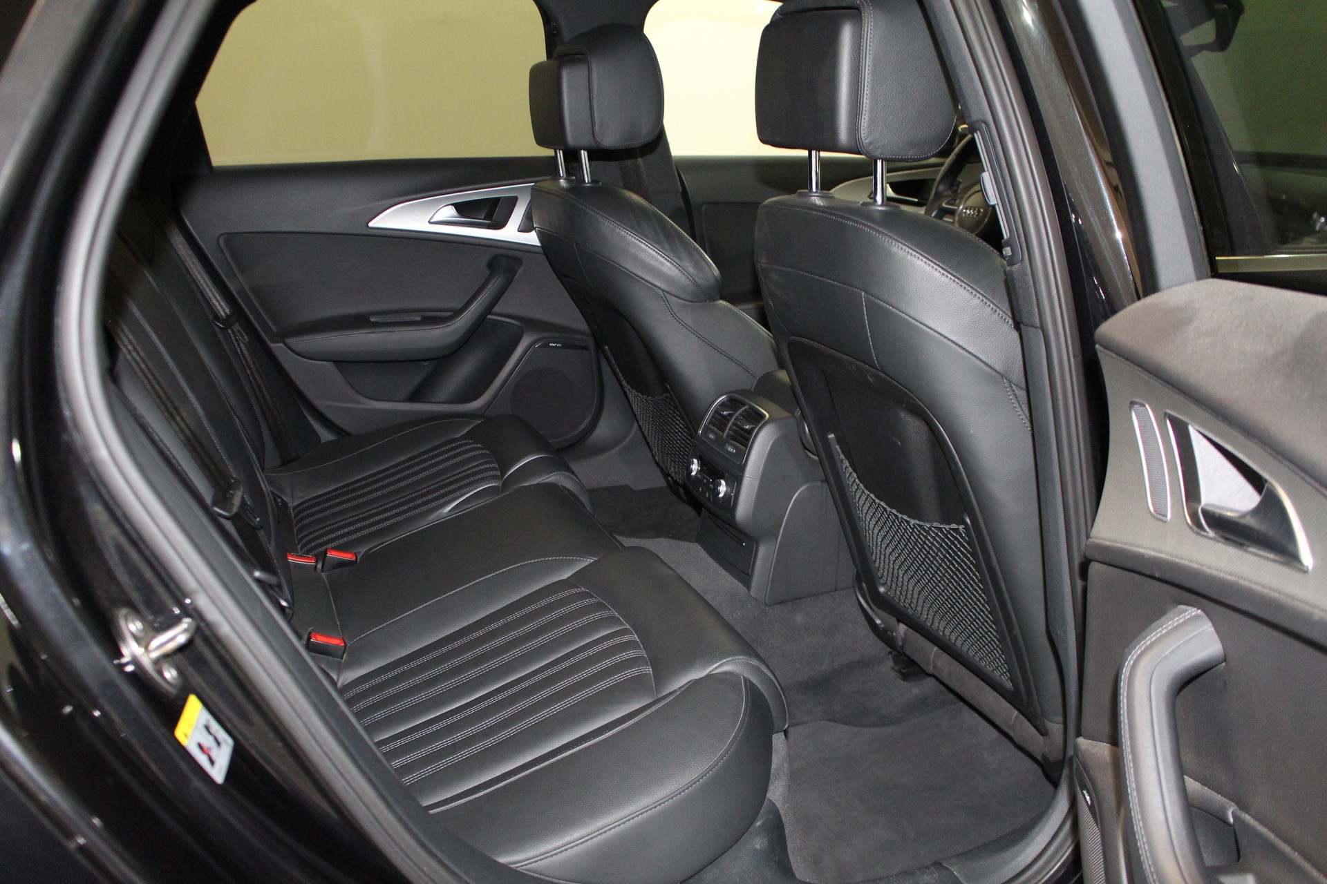 AUDI A6 Avant 3.0 V6 TFSI Ambiente q. S-Tr.-image-9