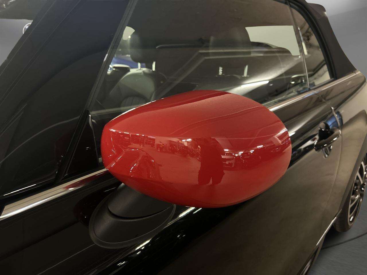 MINI Cabrio 2.0i John Cooper Works JCW-image-21