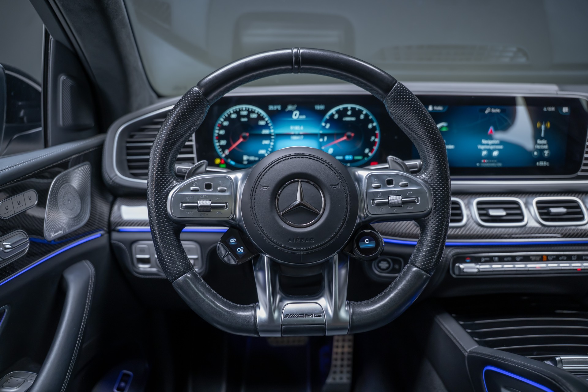 MERCEDES-BENZ GLE 53 AMG 4matic+ Coupé / Panorama-Glasdach / Burmester / HeadUp-image-27
