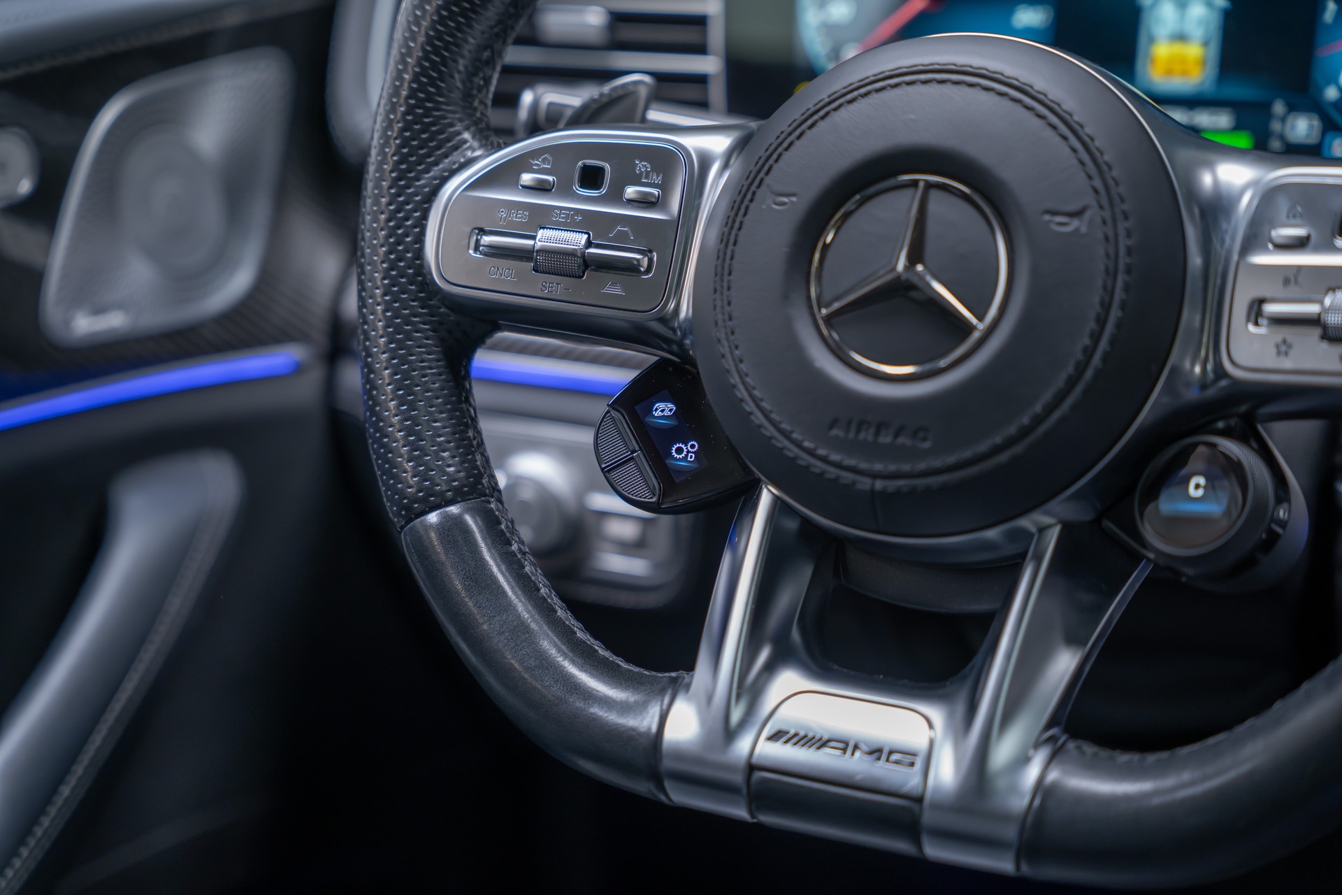 MERCEDES-BENZ GLE 53 AMG 4matic+ Coupé / Panorama-Glasdach / Burmester / HeadUp-image-31