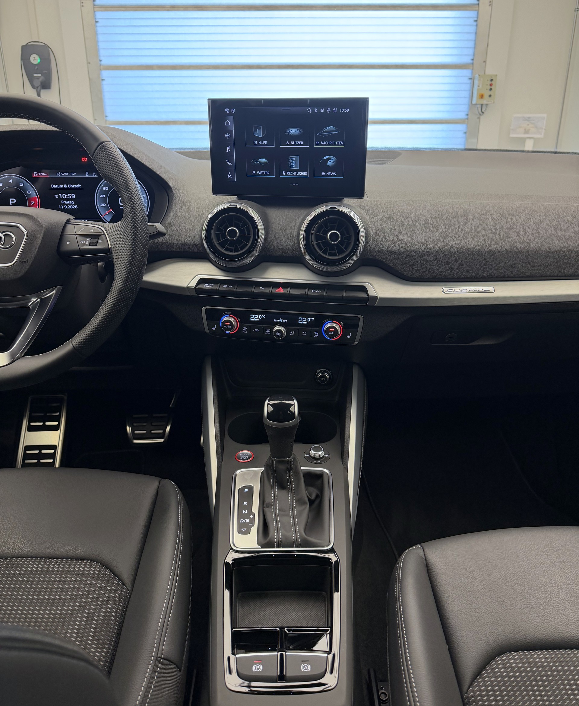AUDI SQ2 TFSI quattro S-tronic-image-11