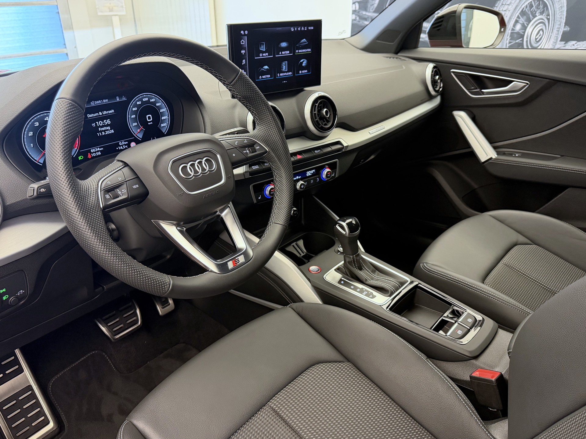 AUDI SQ2 TFSI quattro S-tronic-image-7
