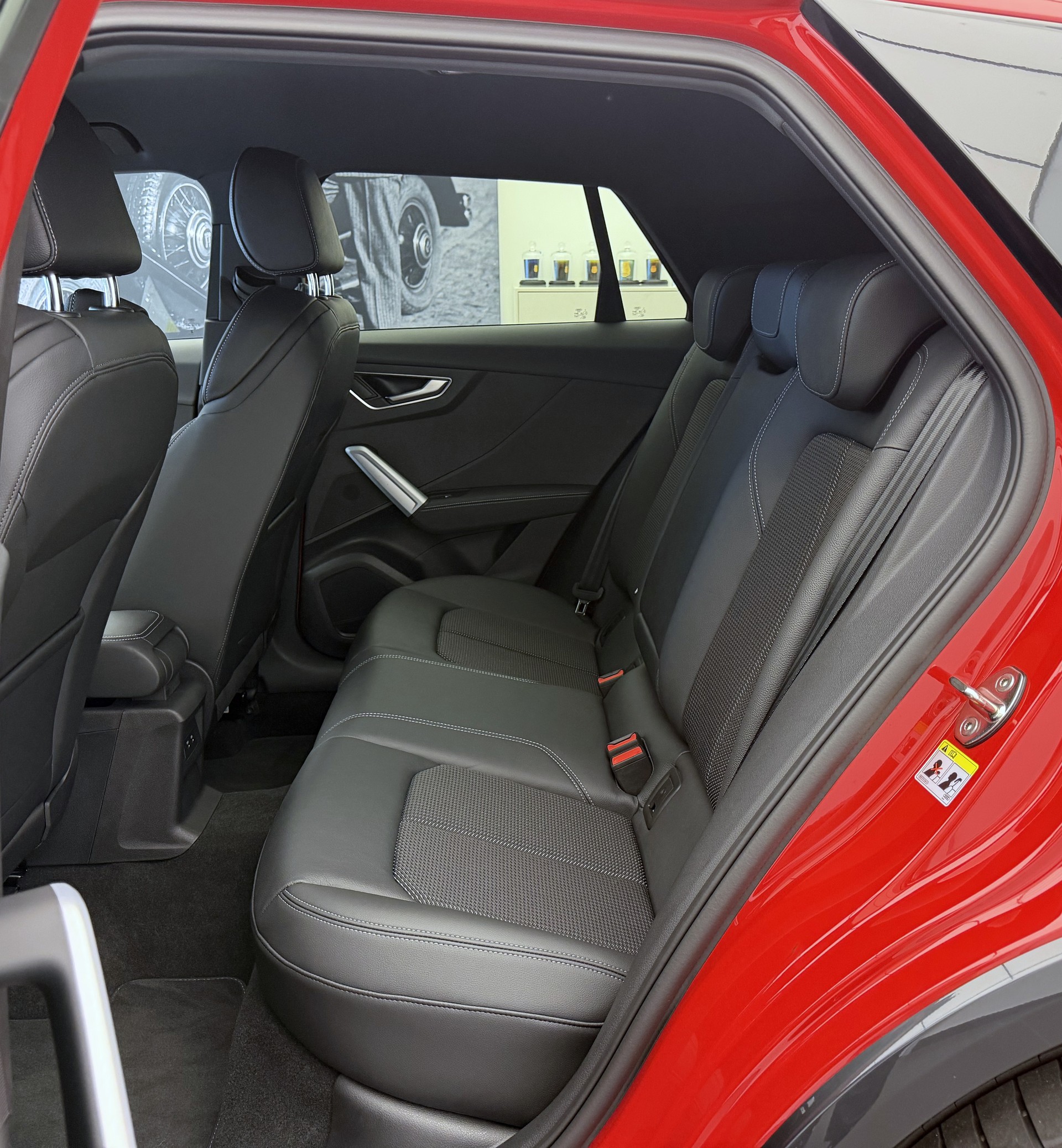 AUDI SQ2 TFSI quattro S-tronic-image-19