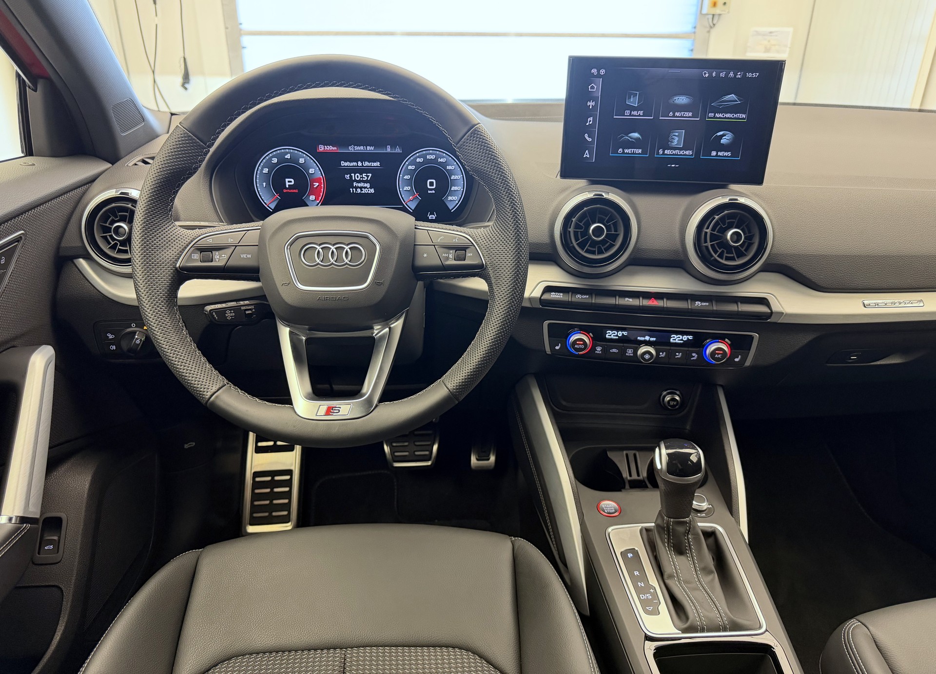 AUDI SQ2 TFSI quattro S-tronic-image-8