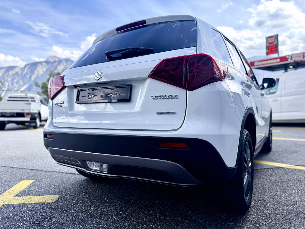 SUZUKI Vitara 1.4 T Compact+ 4x4-image-3