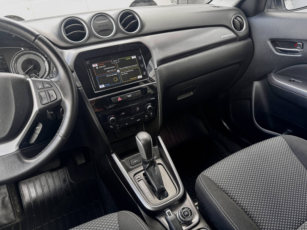 SUZUKI Vitara 1.4 T Compact+ 4x4-image-7
