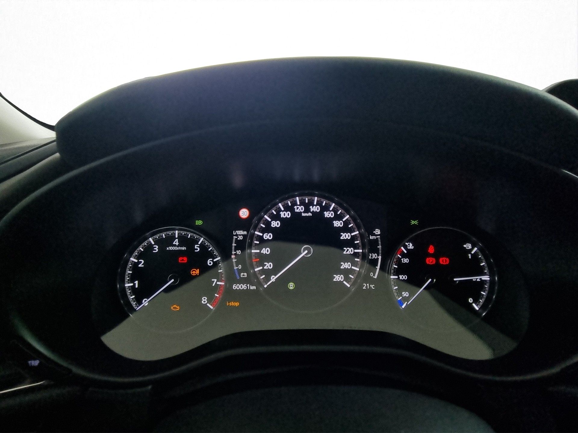 MAZDA CX-30 2.0 180 Ambition Plus AWD-image-10