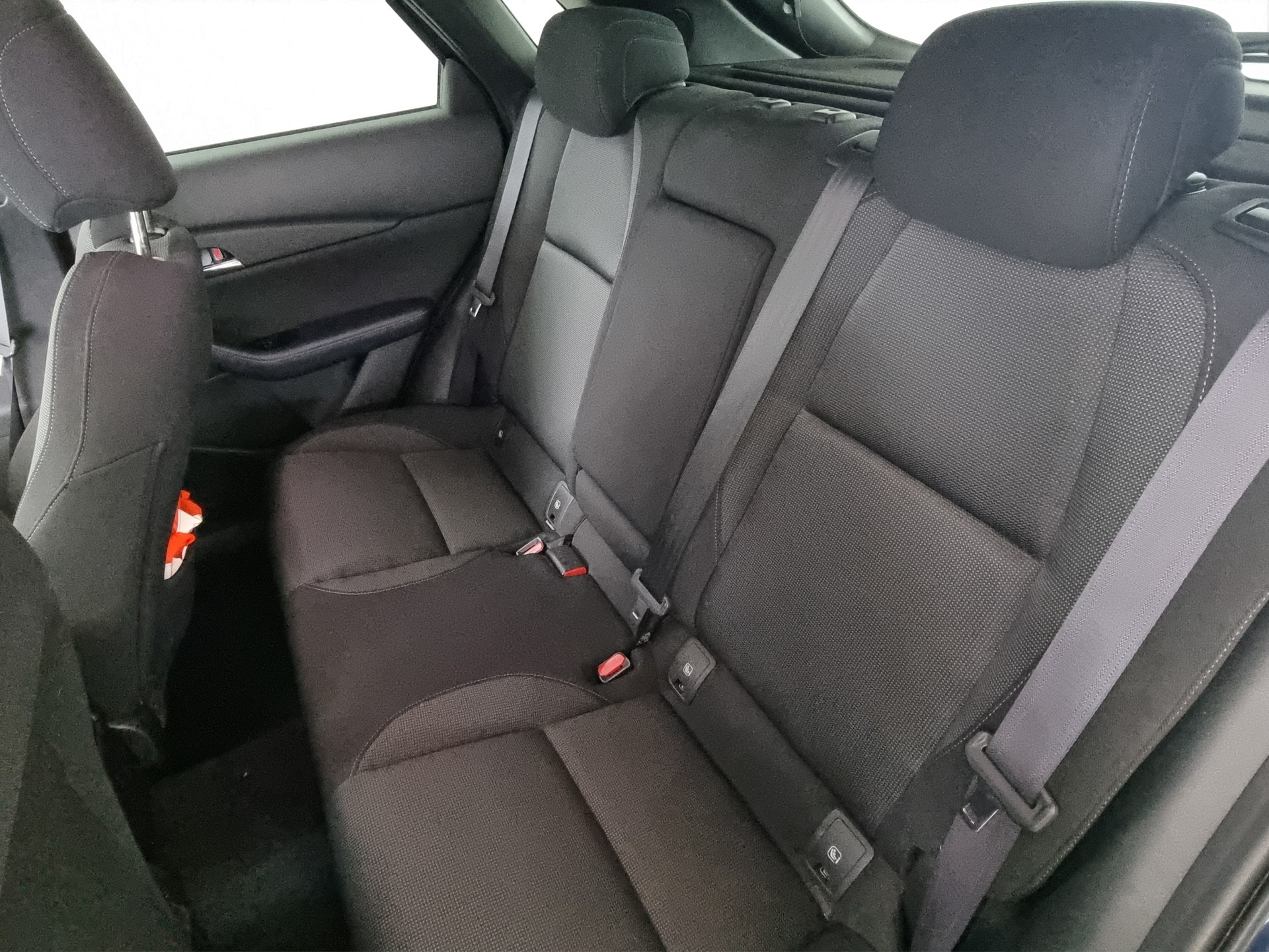 MAZDA CX-30 2.0 180 Ambition Plus AWD-image-6
